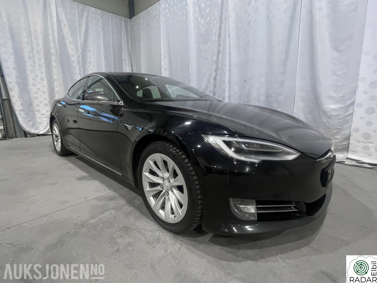 TESLA Model S 100D AWD PANORAMA PREMIUM INTERIØR