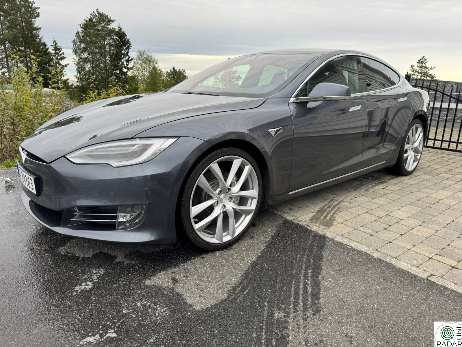 TESLA Model S 75D 4WD / MCU2 / AP 2,5 / CCS