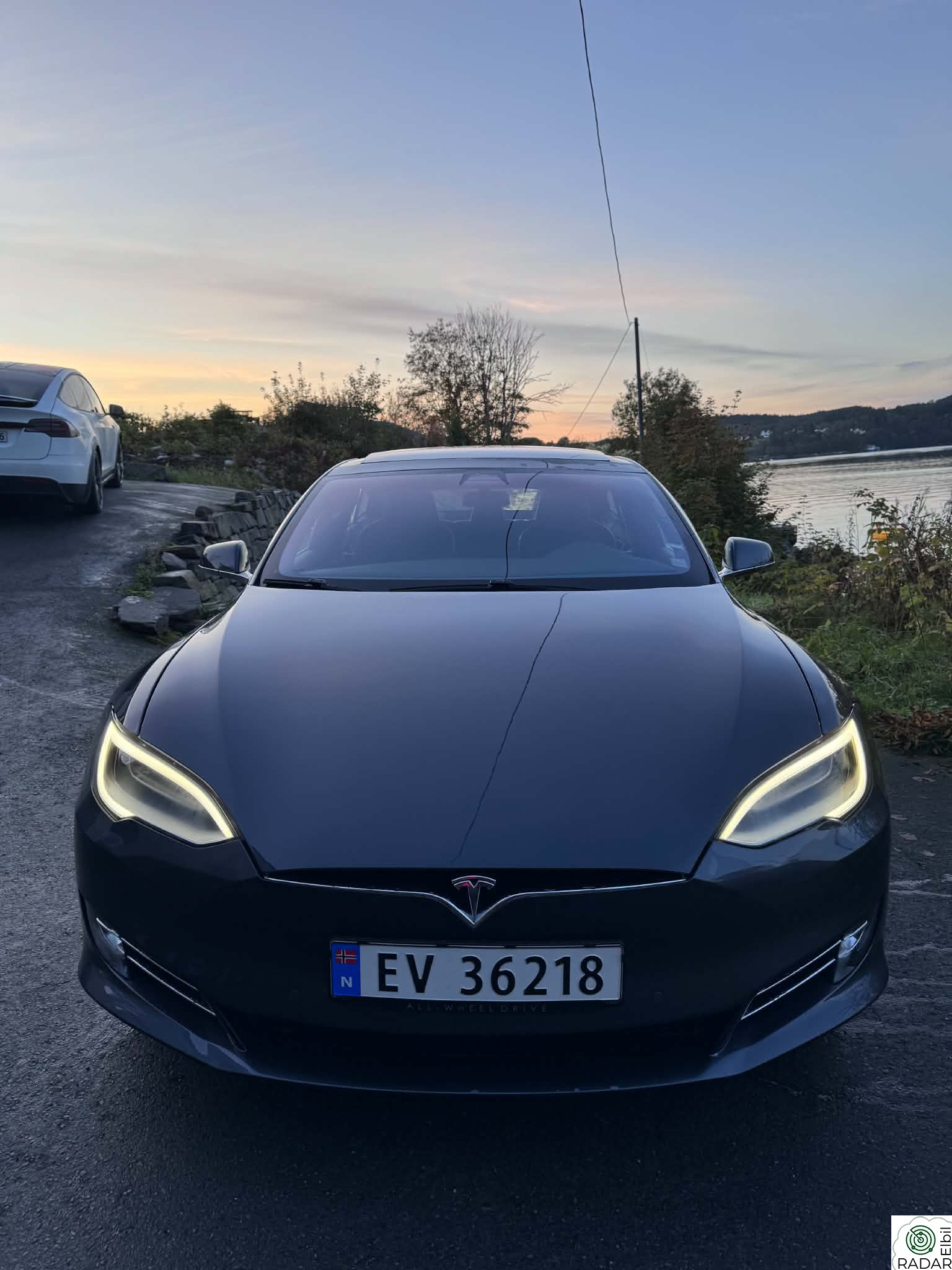 TESLA Model S 75D 4WD, Lav KM, CCS2, 1 eier