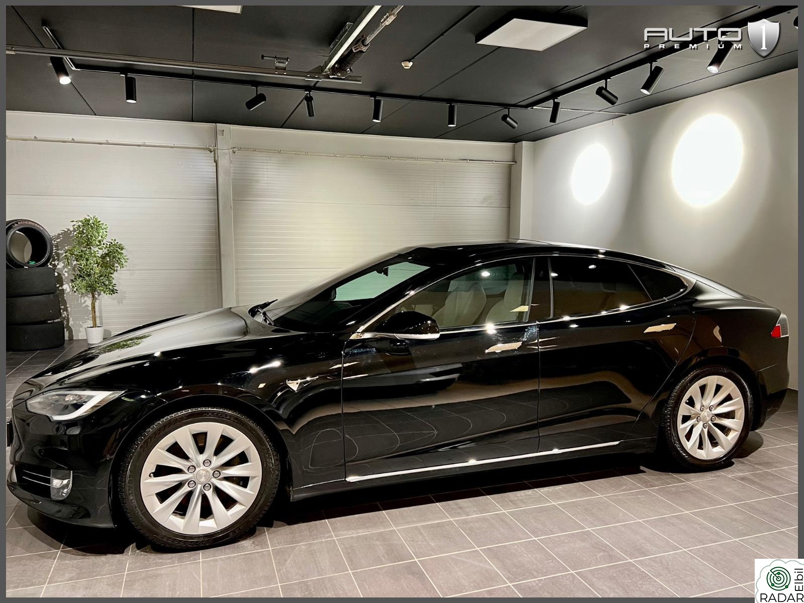 TESLA Model S 75D Luft CCS,AP2.5, Premium,Ultra HiFi,Karbon,Skinn