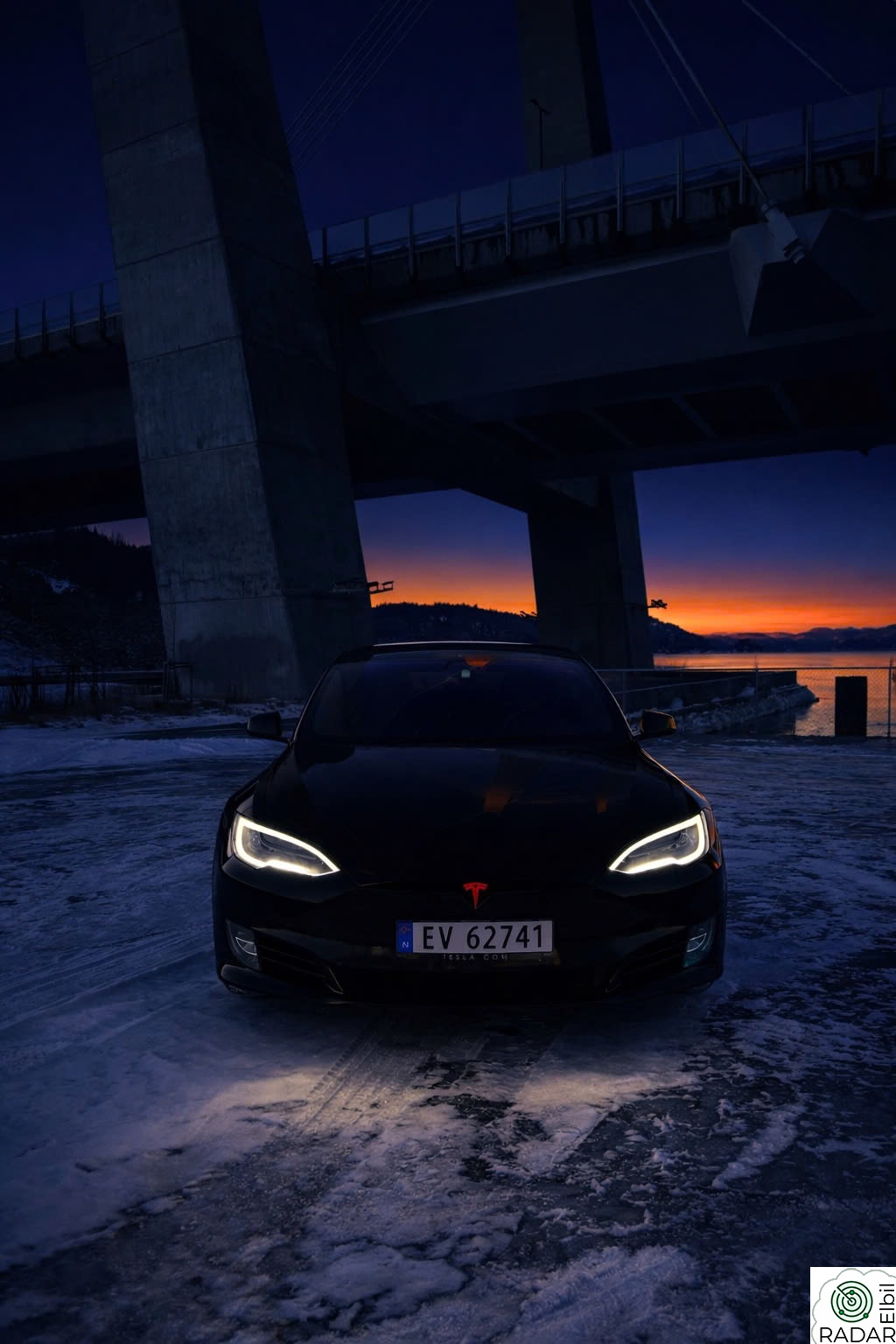 TESLA Model S 75D 4WD