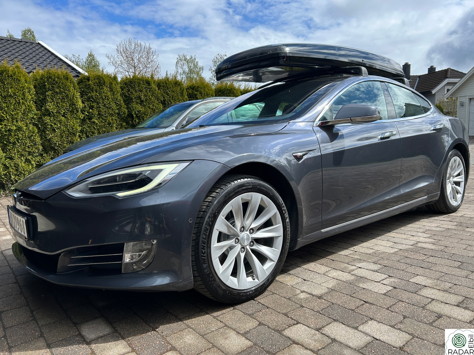 TESLA Model S Long Range RAVEN FSD/Premium/Skinn/HIFI/Adapt.luft++