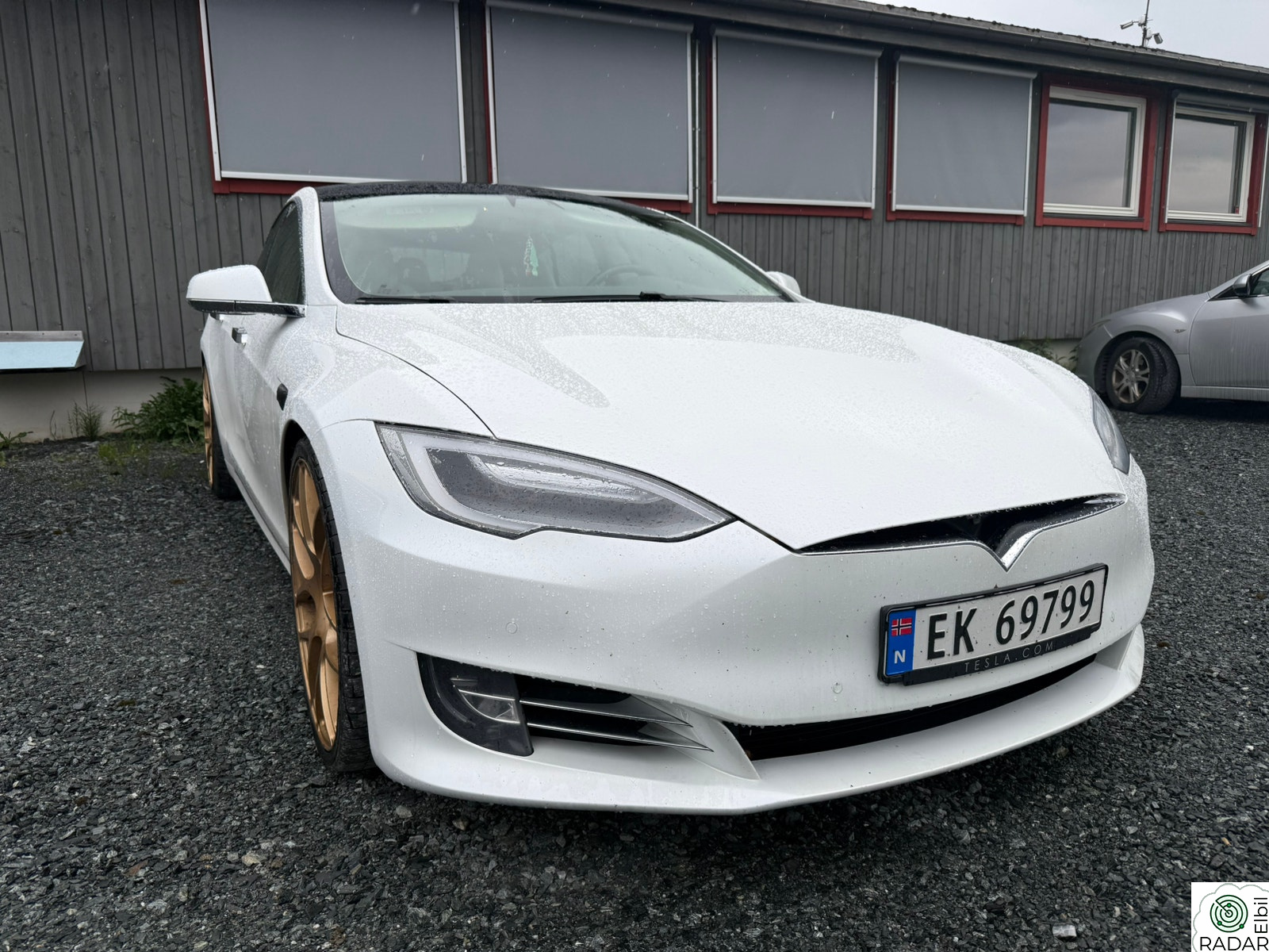 TESLA Model S 75D 4WD