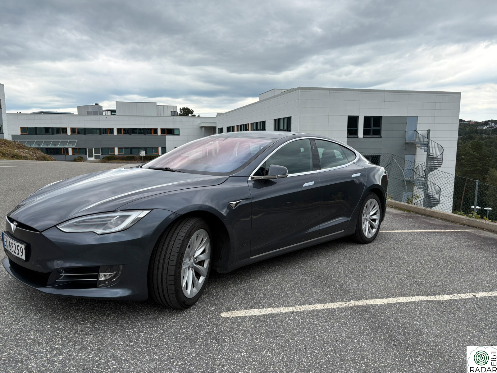 TESLA Model S 75D 4WD