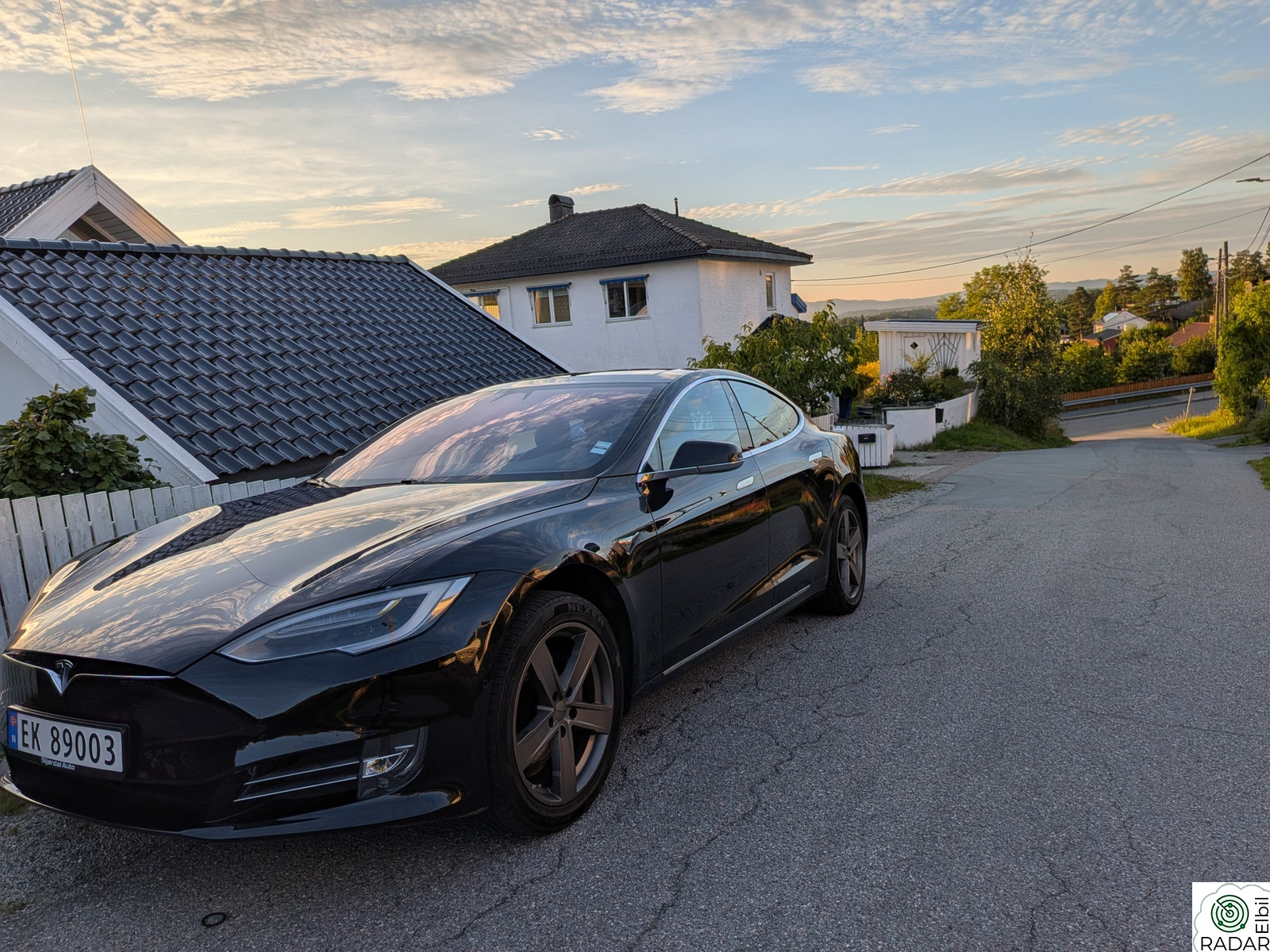 TESLA Model S 75D 4WD