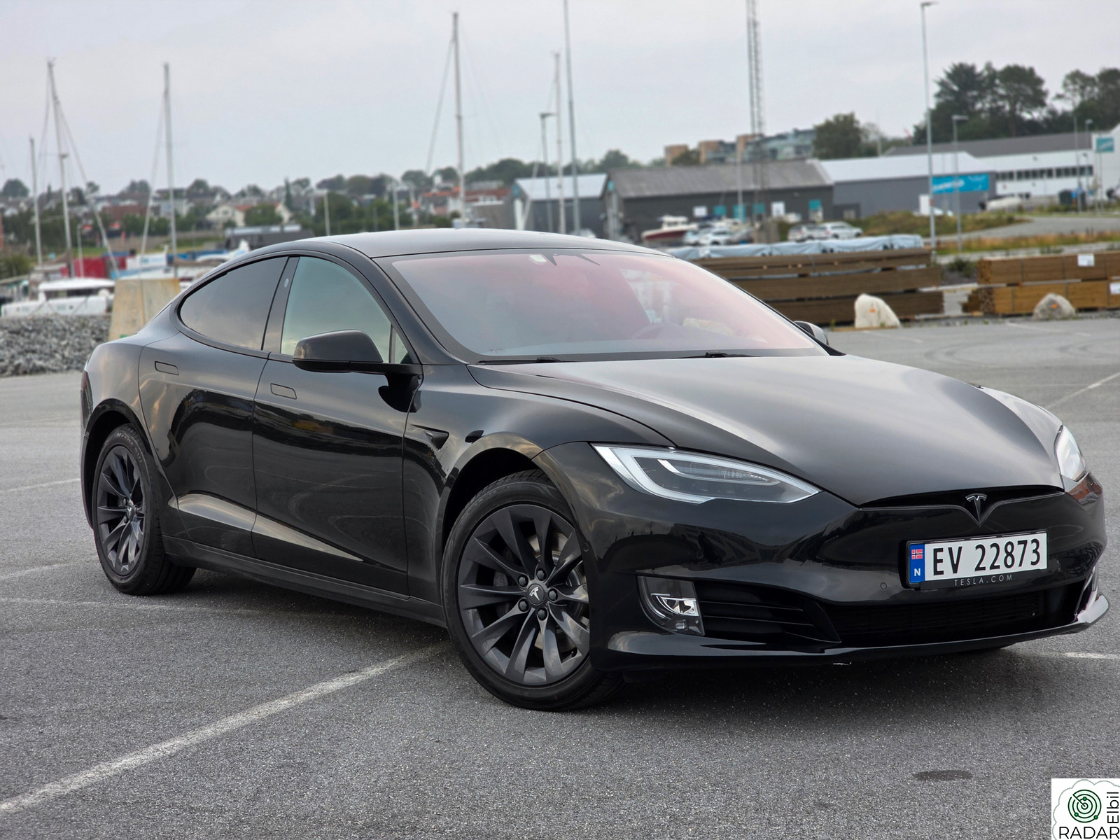 TESLA Model S 100D/Long Range/525HK/AWD/Adaptive/Premium+++