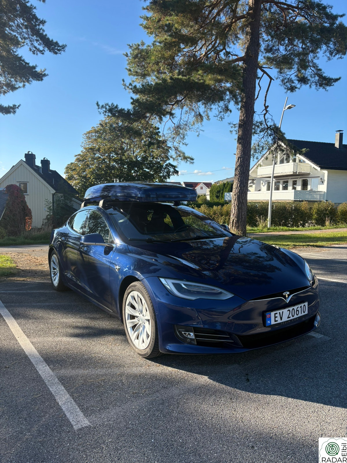 TESLA Model S 75D 4WD