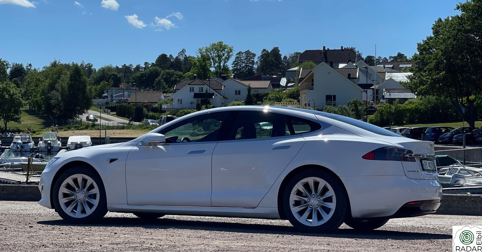 TESLA Model S 75D 4WD
