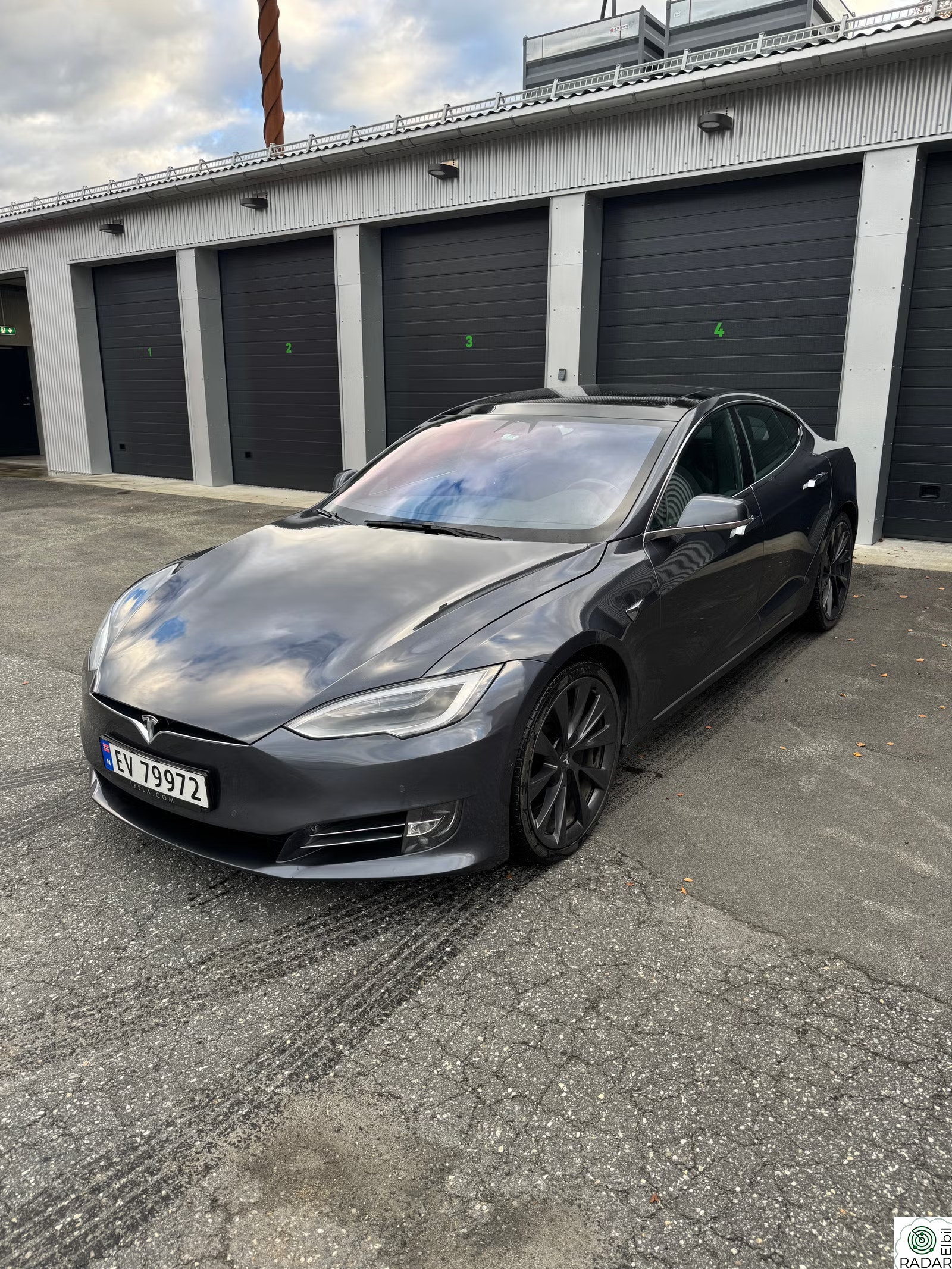 TESLA Model S 100D 4WD