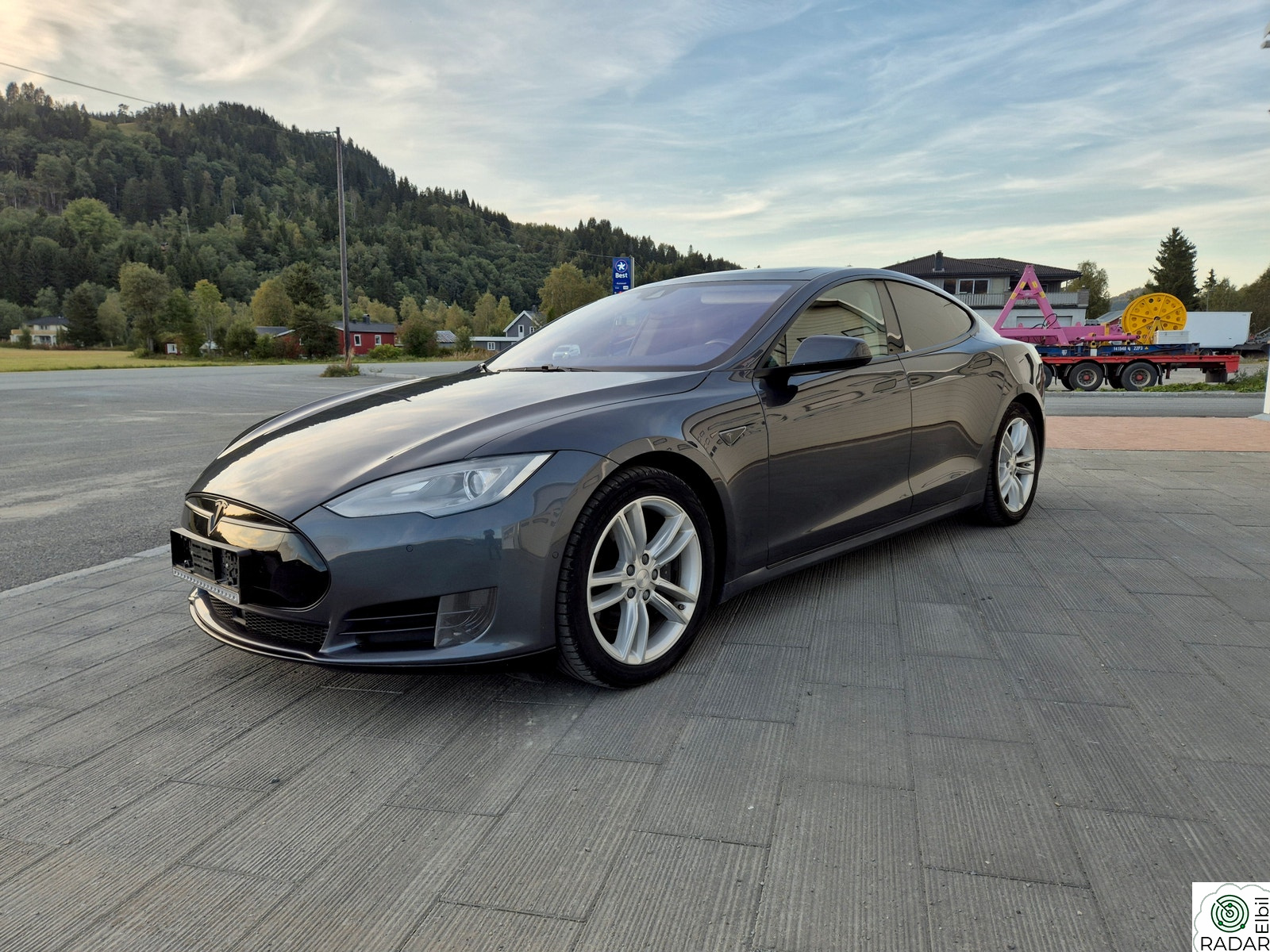 TESLA MOTORS Model S 85D/422HK//GRATIS LADING//CCS//4X4