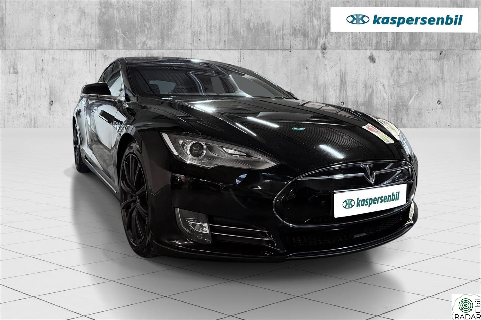 TESLA MOTORS Model S 70D AWD HELSKINN