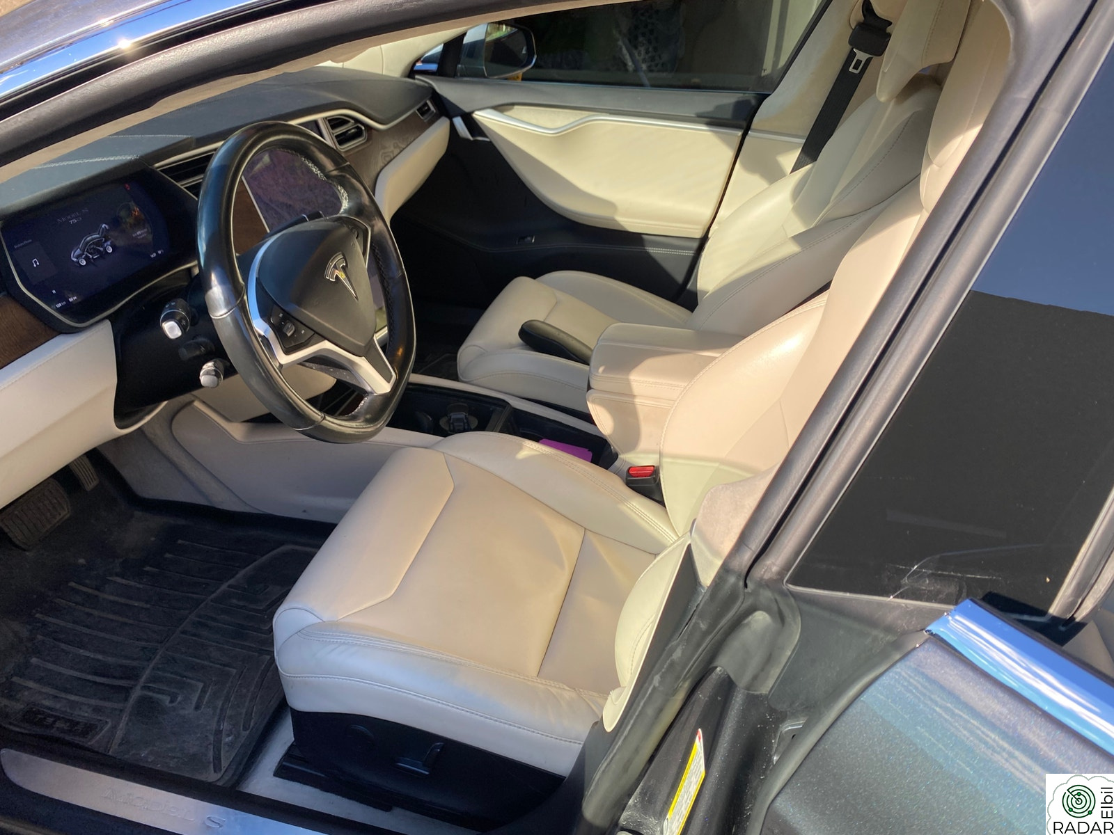TESLA Model S 75D 4WD