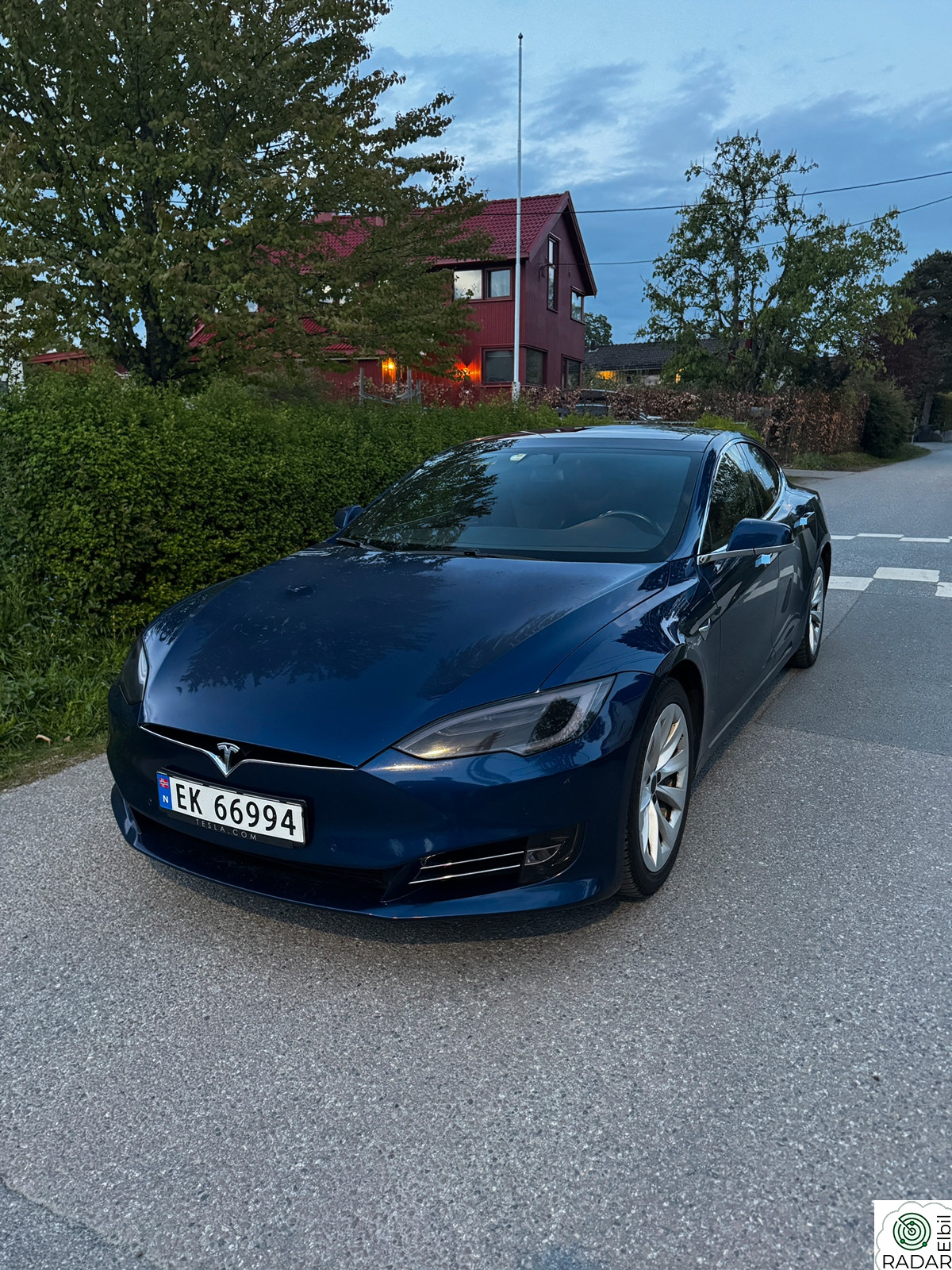 TESLA Model S 75D 4WD
