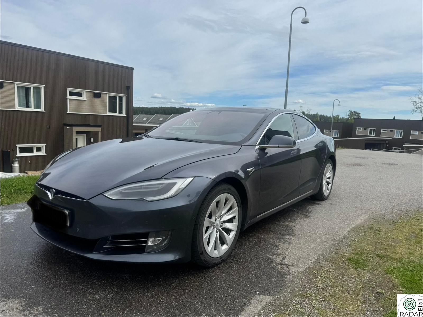 TESLA Model S 75D 4WD