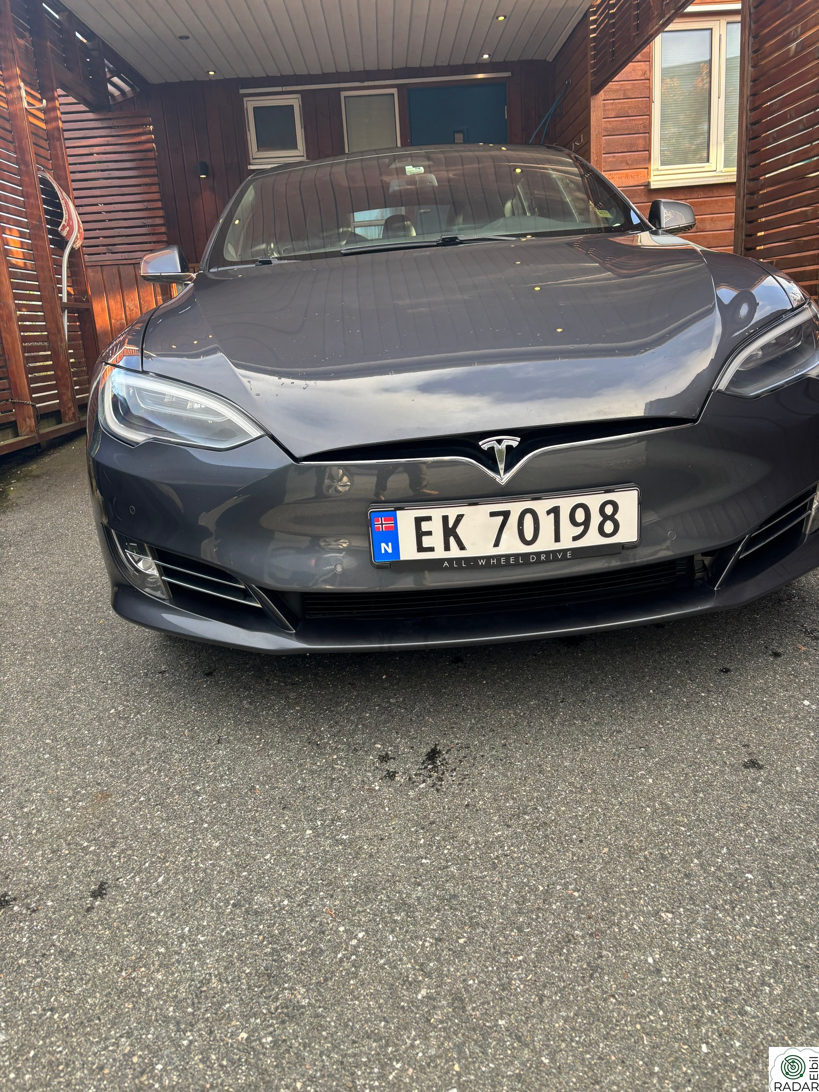 TESLA Model S 75D 4WD