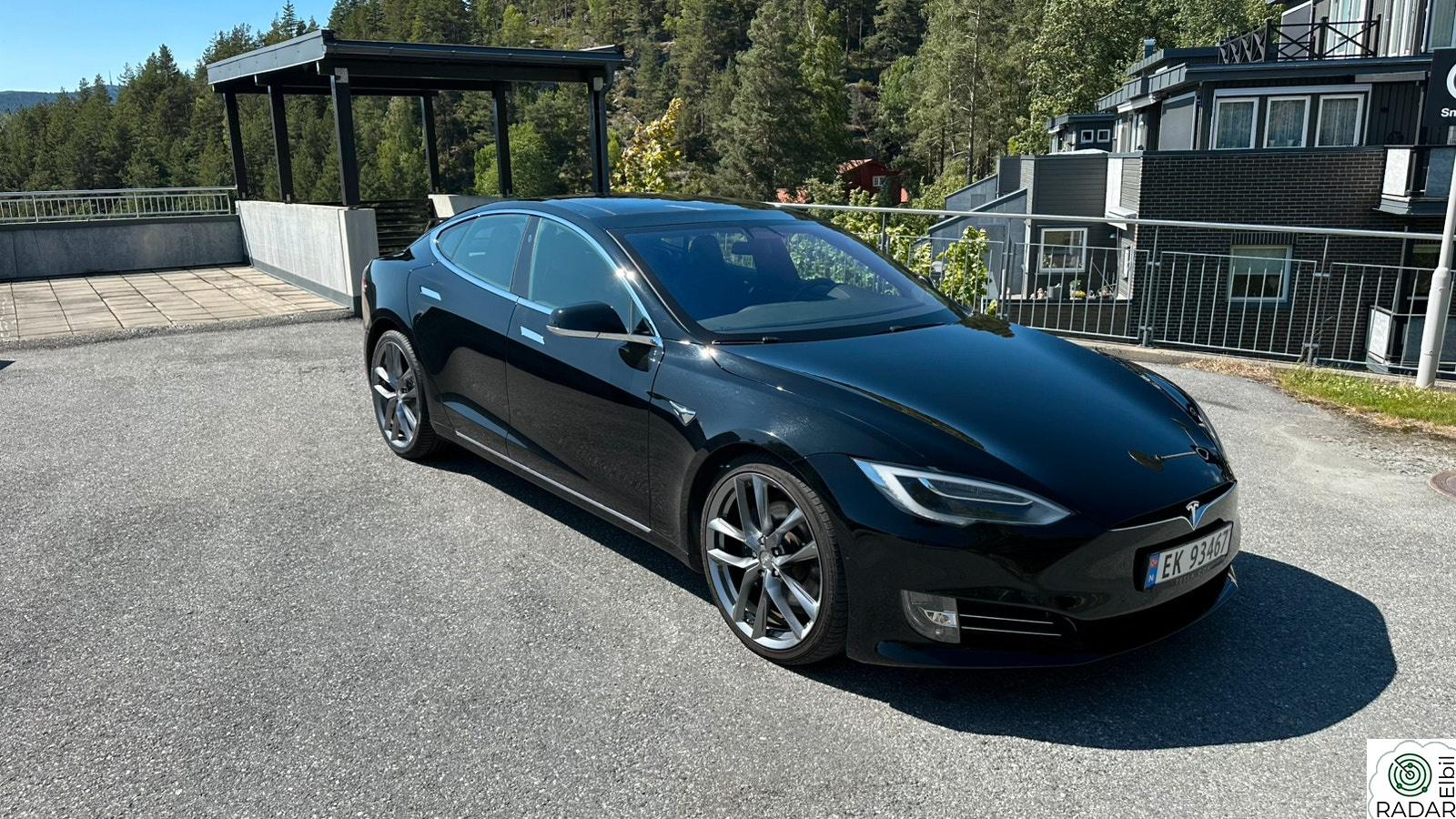 TESLA Model S 75D 4WD