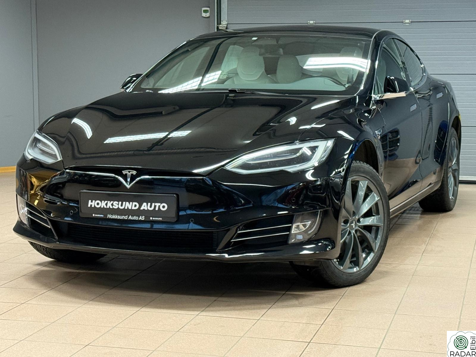 TESLA Model S LONG RANGE 610KM/FSD/AWD/RAVEN/PREMIUM/ACC/SUMMON