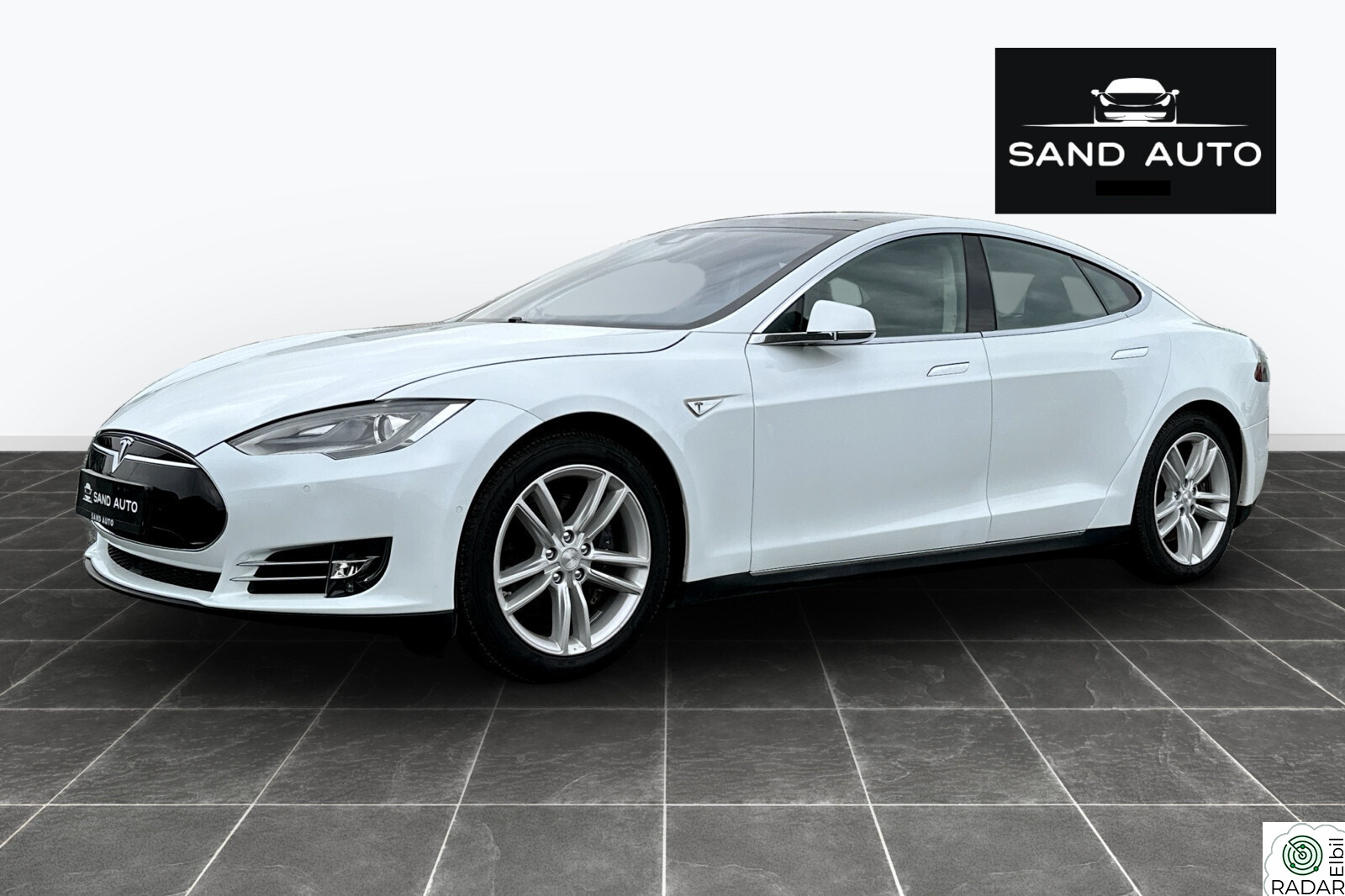 TESLA MOTORS Model S 85D