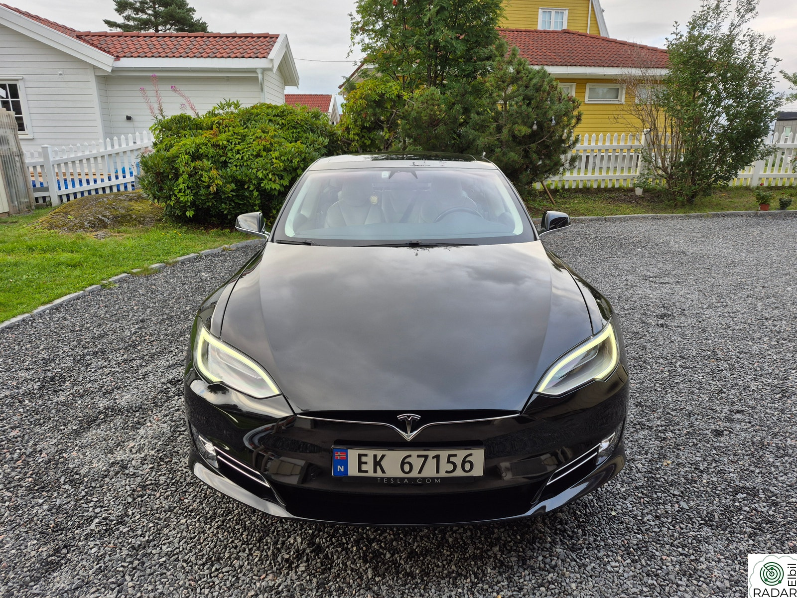 TESLA Model S 75D 4WD