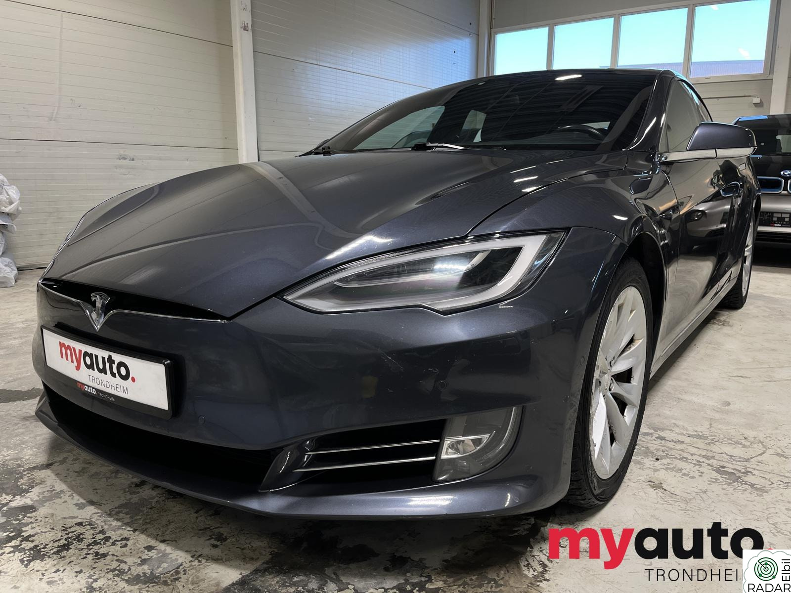 TESLA Model S 75D/AWD/RYGGEKAMERA/PANORAMA+++