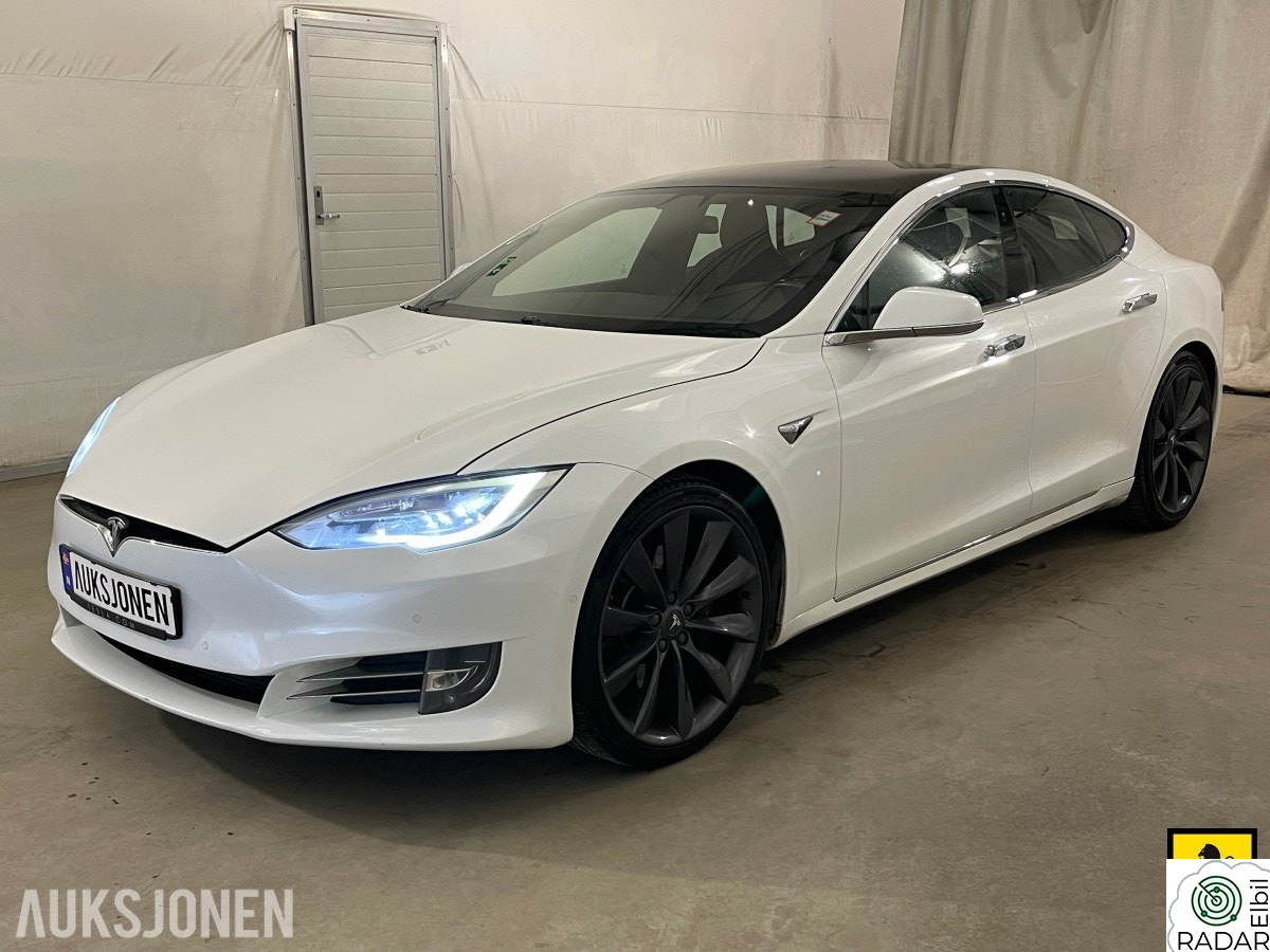 TESLA Model S 75D AWD FACELIFT ACC AUTOPILOT CCS LUFT NAVI PANO
