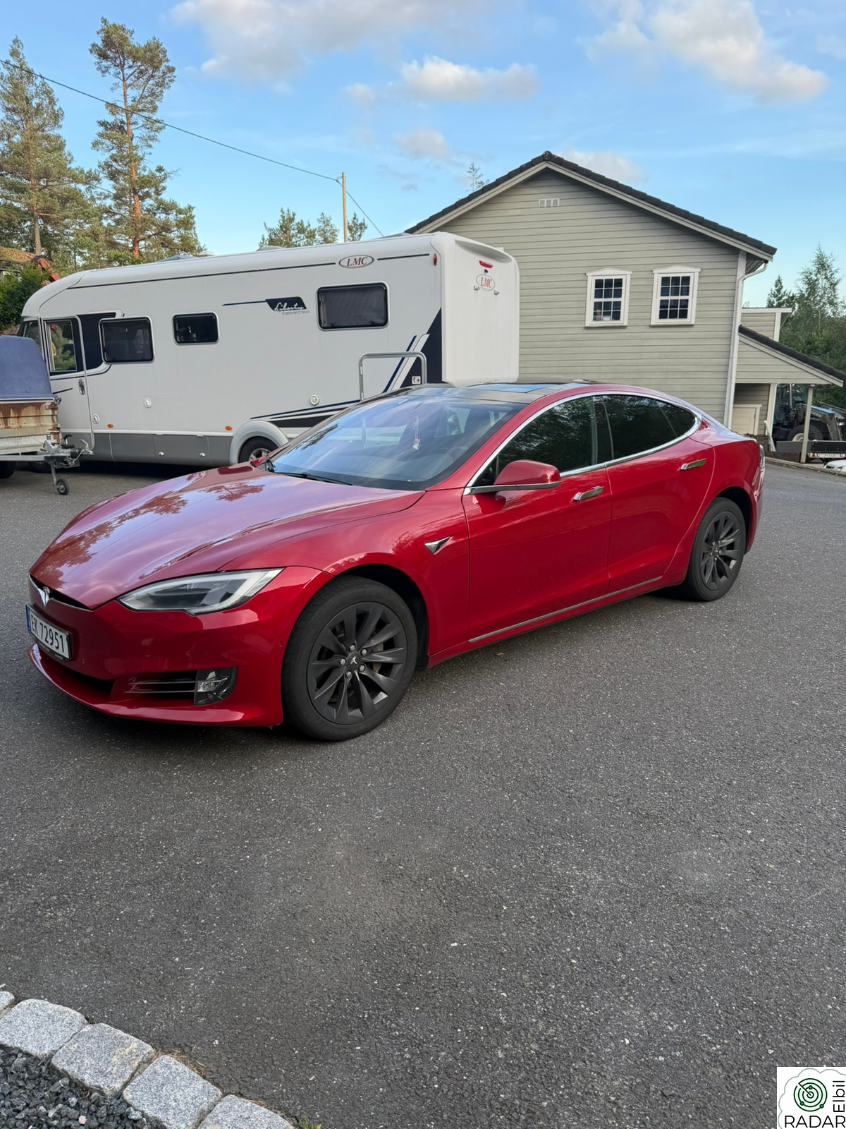 TESLA Model S 75D 4WD