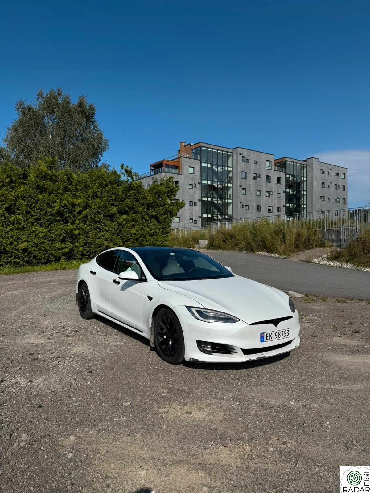 TESLA Model S 75D 4WD
