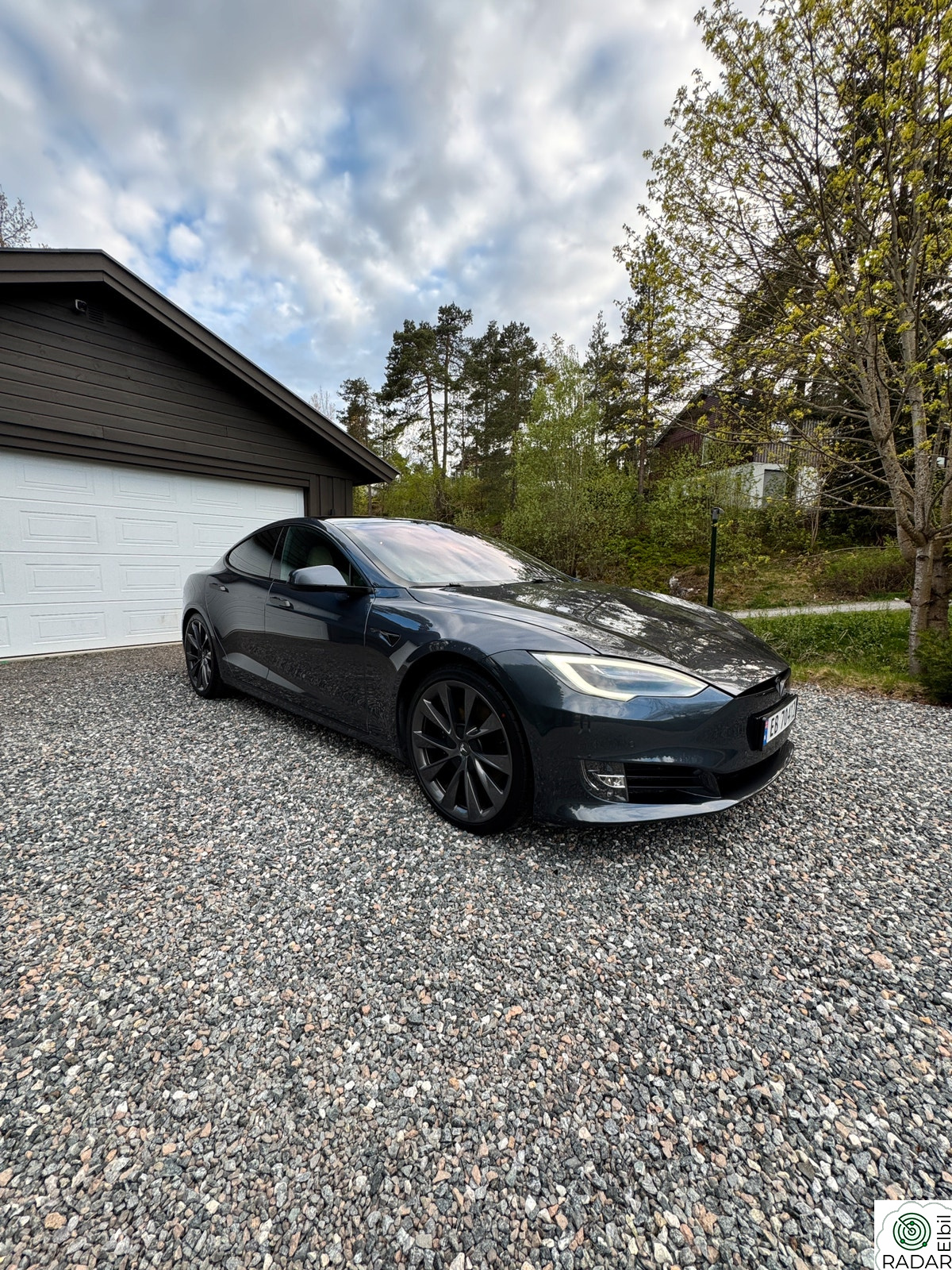 TESLA Model S Long Range PLUS - FSD - CCS