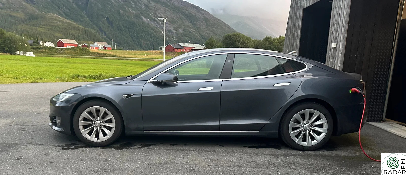 TESLA Model S Long Range Plus /Raven /Enhanced Autopilot/ Premium lyd