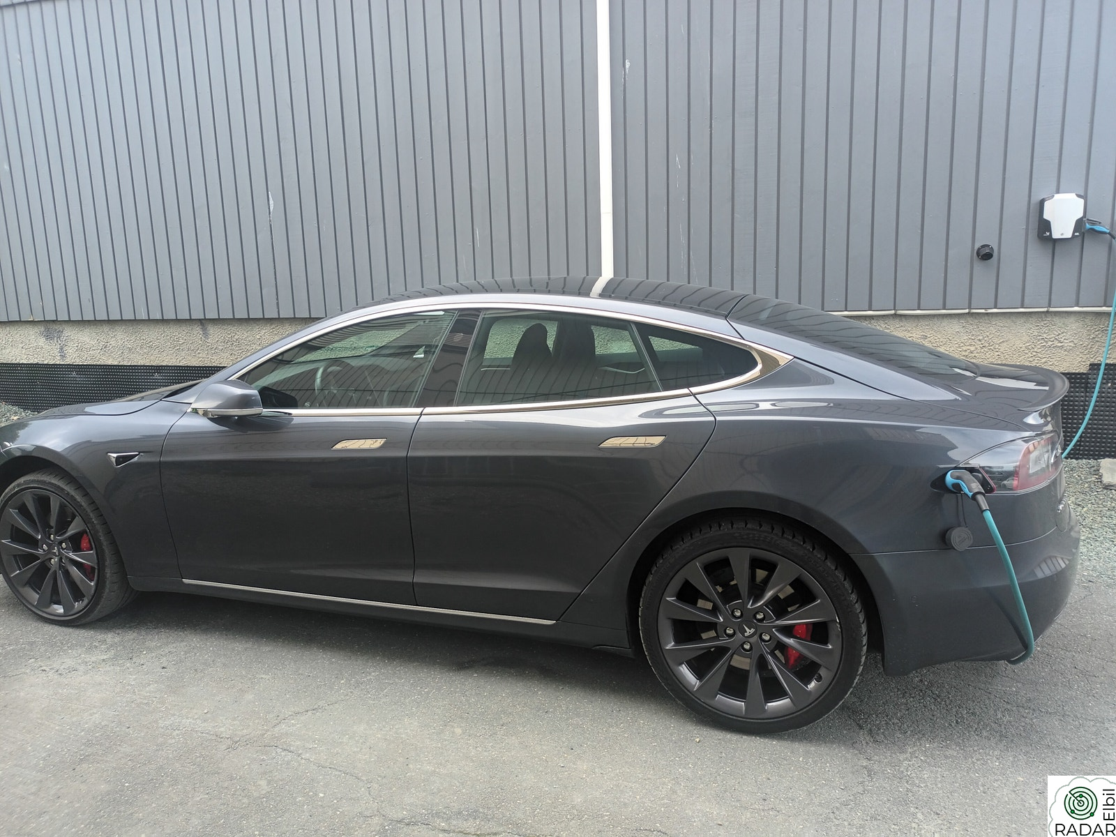 TESLA Model S Tesla Model S Ludicrous Performance