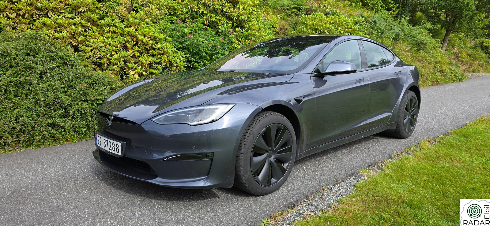 TESLA Model S Long Range