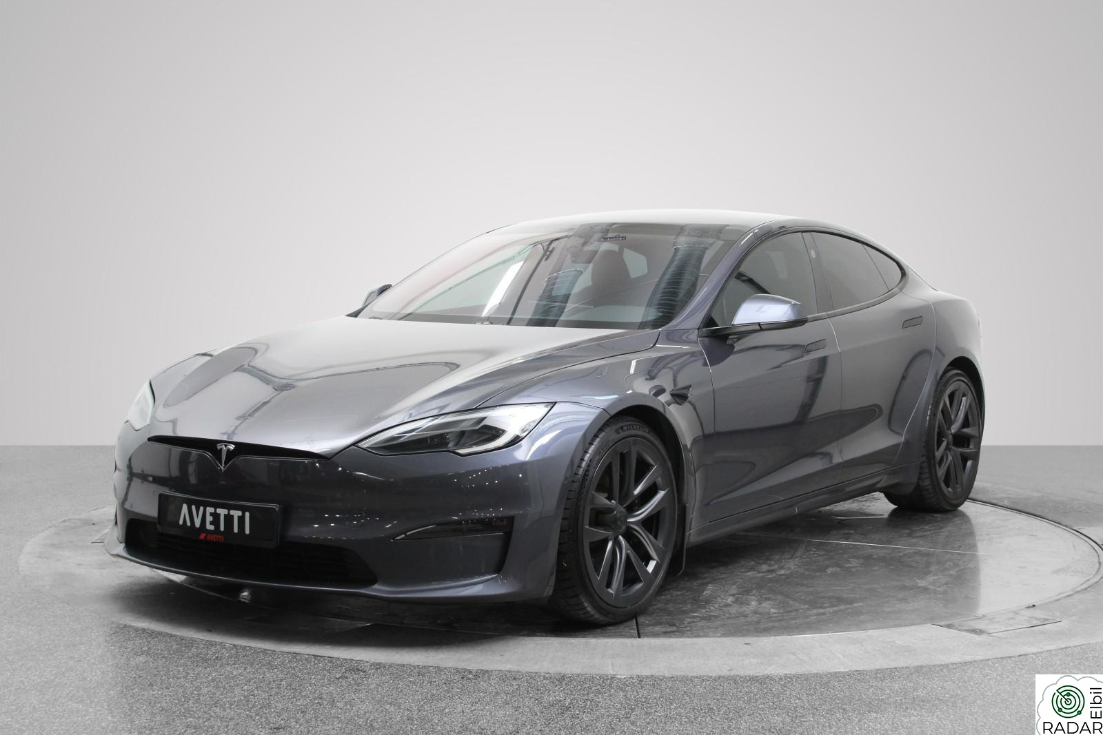 TESLA Model S Plaid 1020Hk 21 Tilhengerfeste Skinn Yoke-Ratt Norsk++