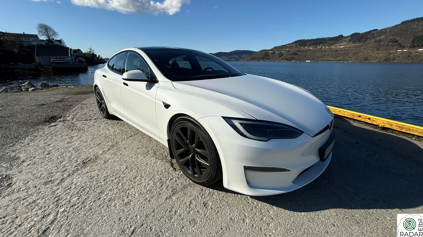 TESLA Model S Plaid