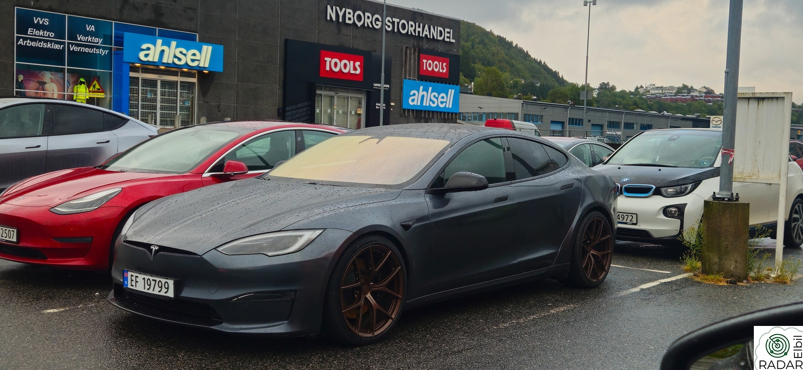 TESLA Model S PLAID, 1020hk,