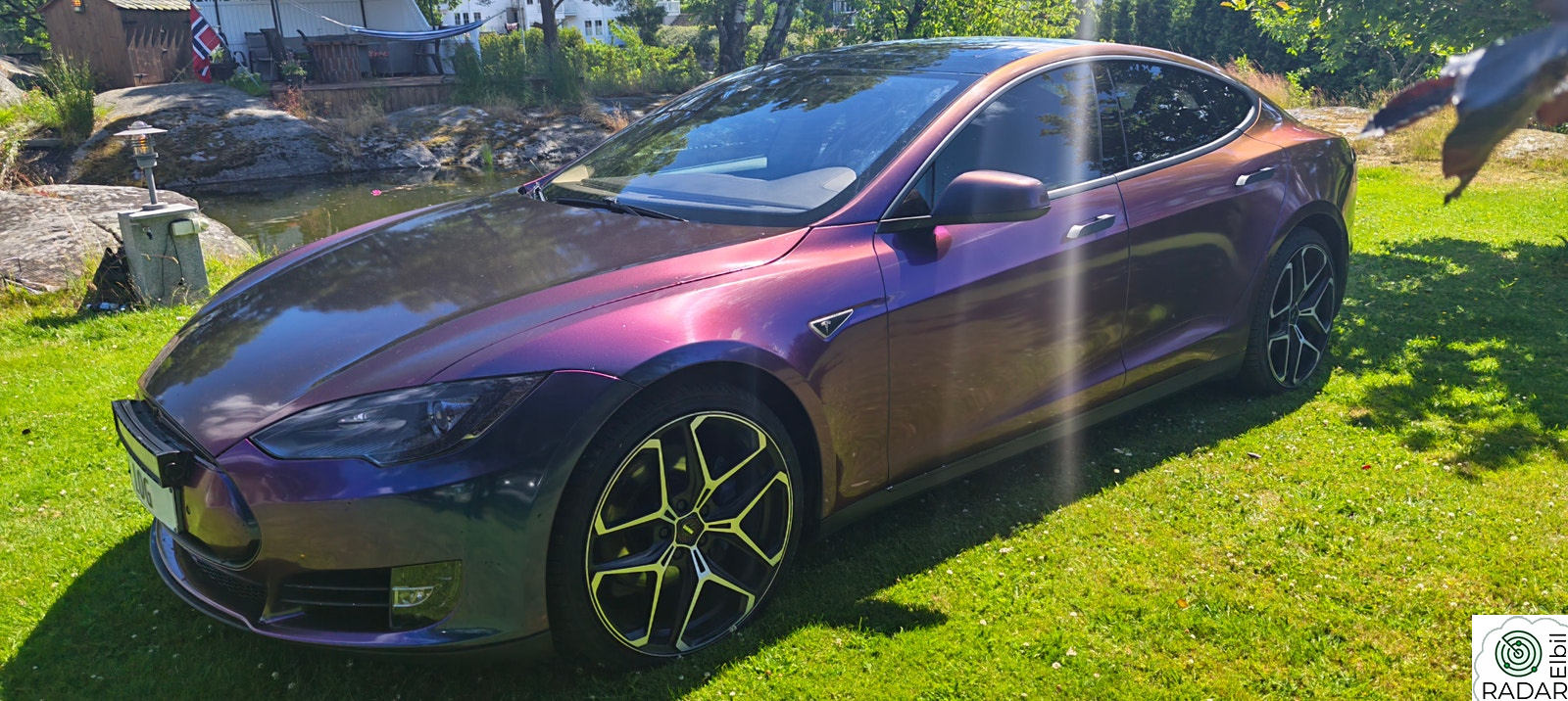 TESLA MOTORS Model S 85D