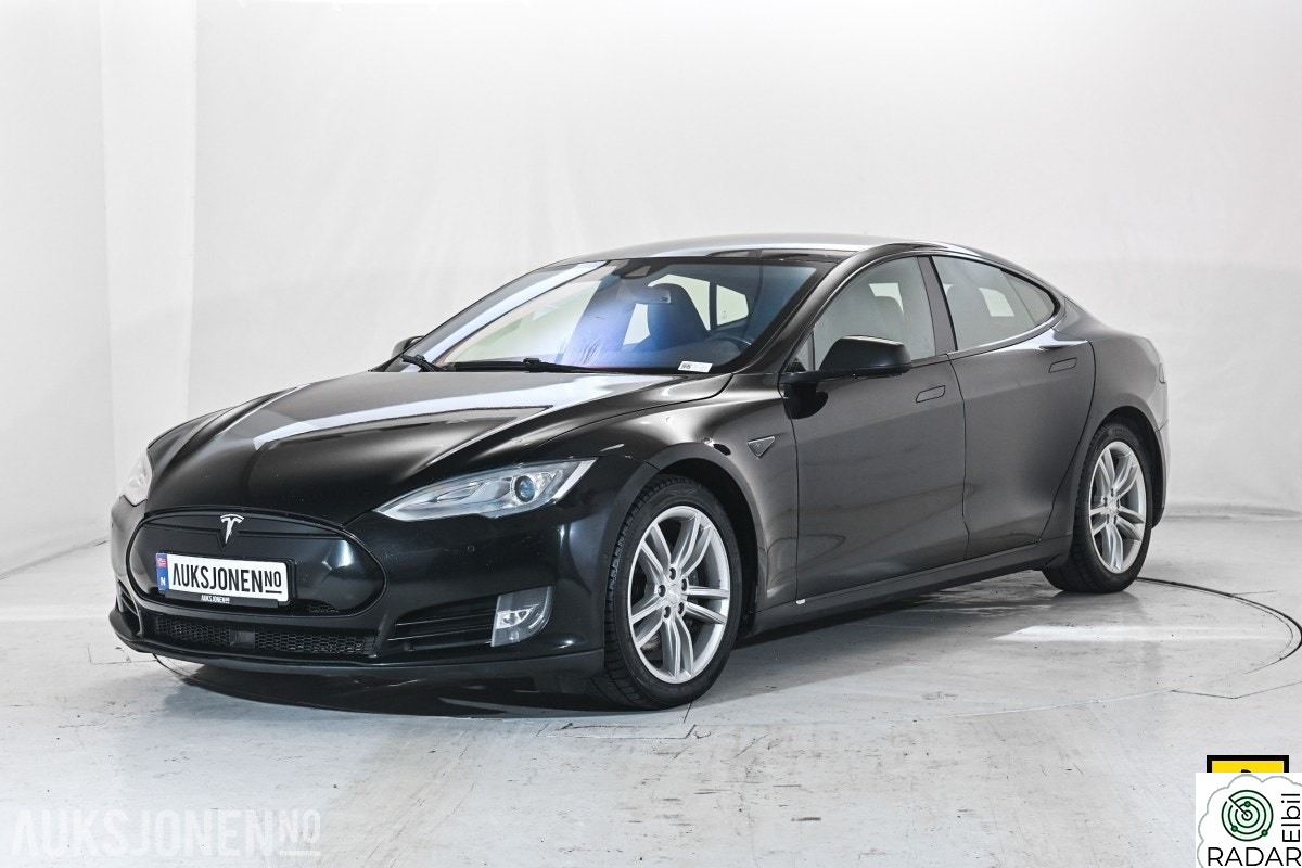 TESLA MOTORS Model S 85D EU-OK 10.27 PANORAMA PREMIUM LYD CCS