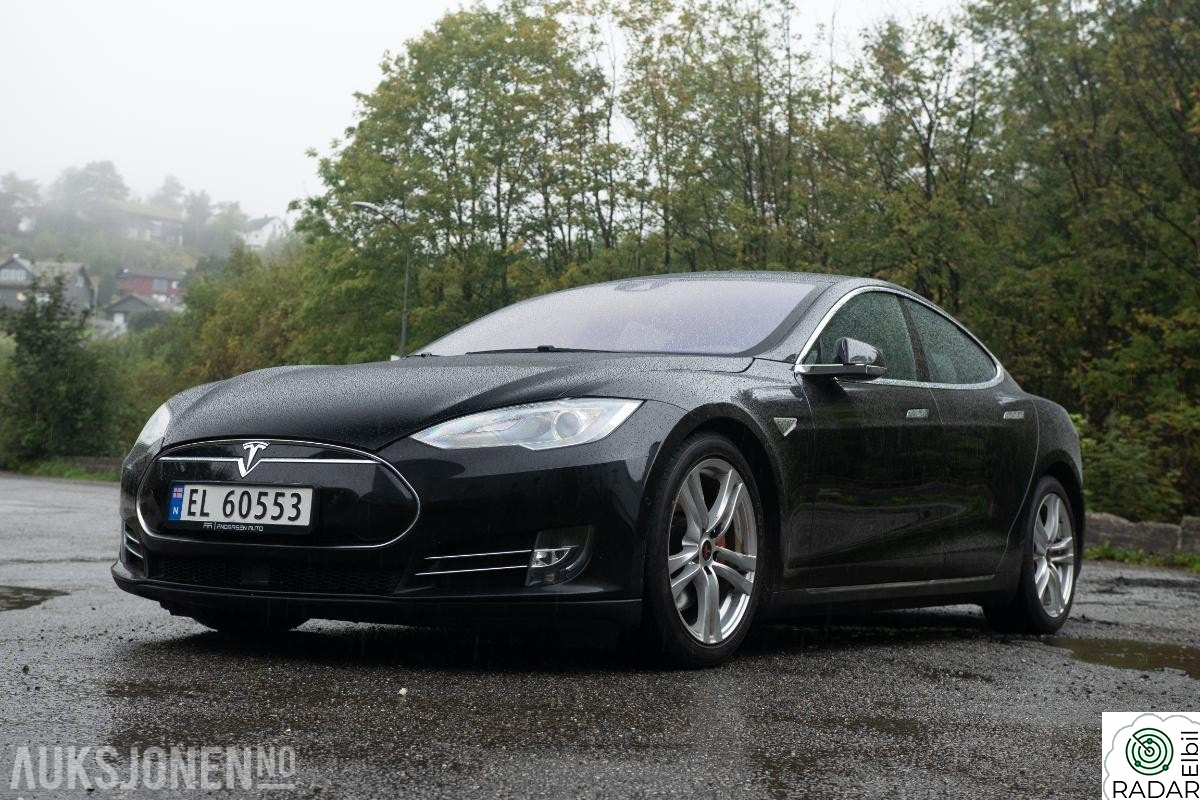 TESLA MOTORS Model S P85D 770hk, Automat, Firehjulstrekk, Skinninteriør