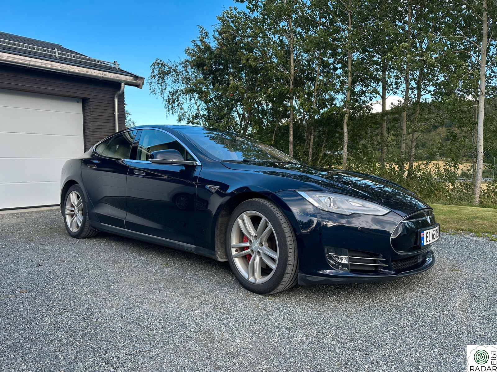 TESLA MOTORS Model S Modell S P85D INSANE+ 700HK GRATIS LADING