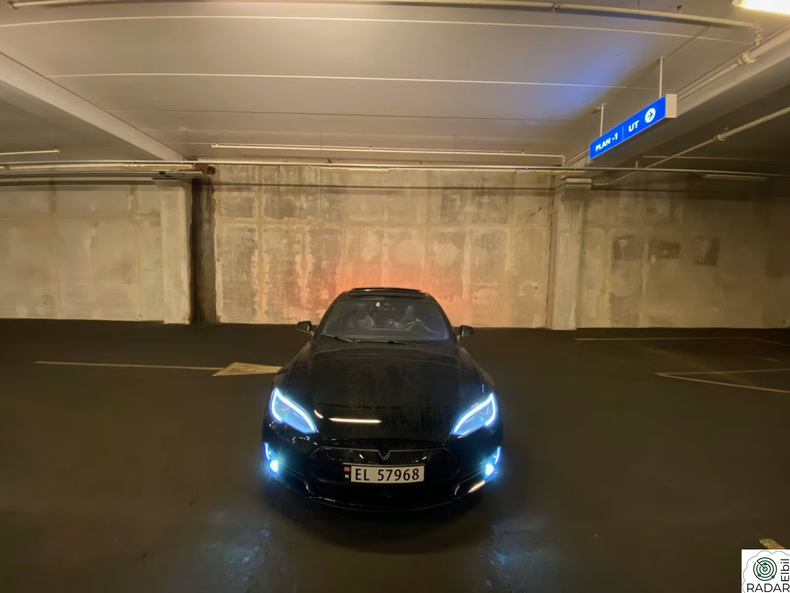 TESLA MOTORS Model S Tesla Model SP85D m/ insane +