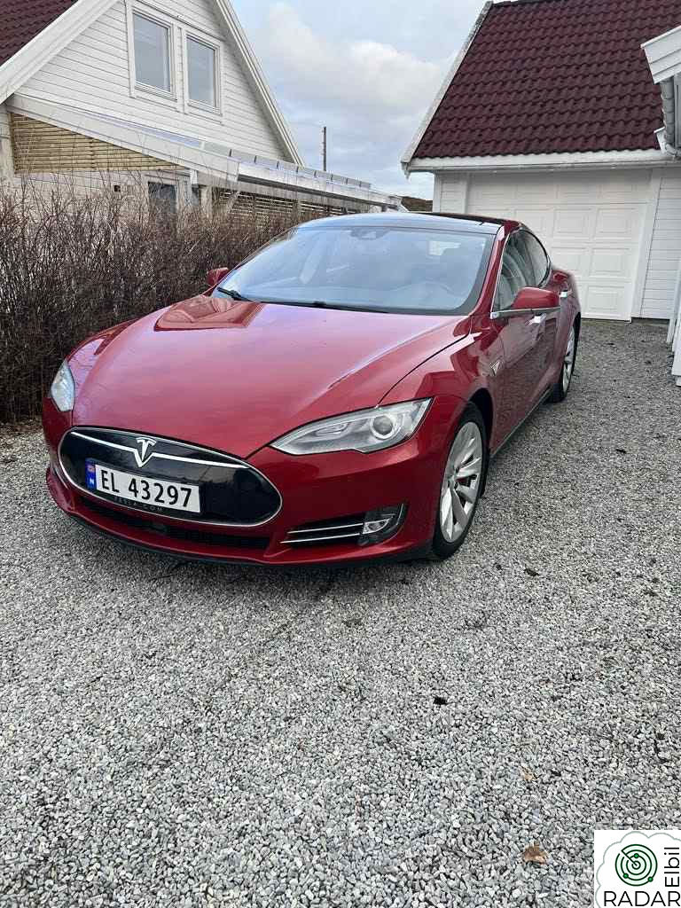 TESLA MOTORS Model S P85D Performance