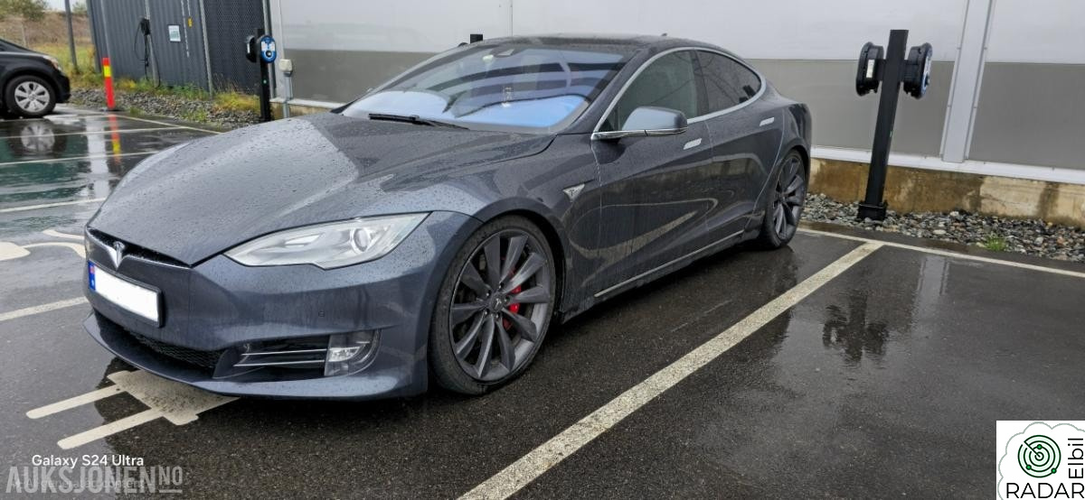 TESLA MOTORS Model S P85D gratis superlading vinterpakke panoramatak CCS Ins