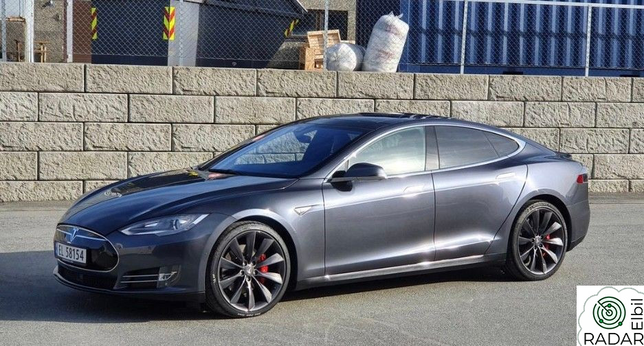 TESLA MOTORS Model S MODEL S P85D Performance+ / GRATIS lading