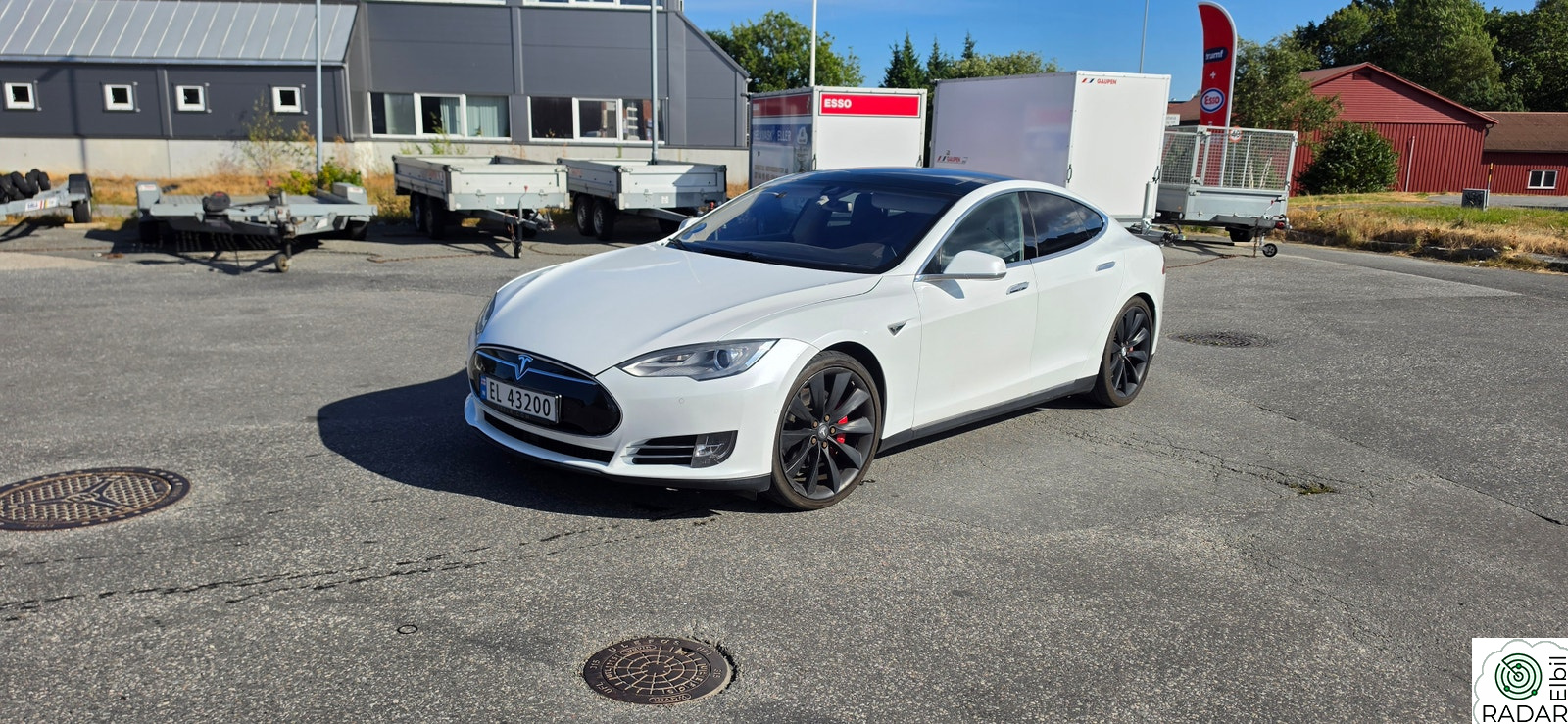 TESLA MOTORS Model S P85D Performance - insane+