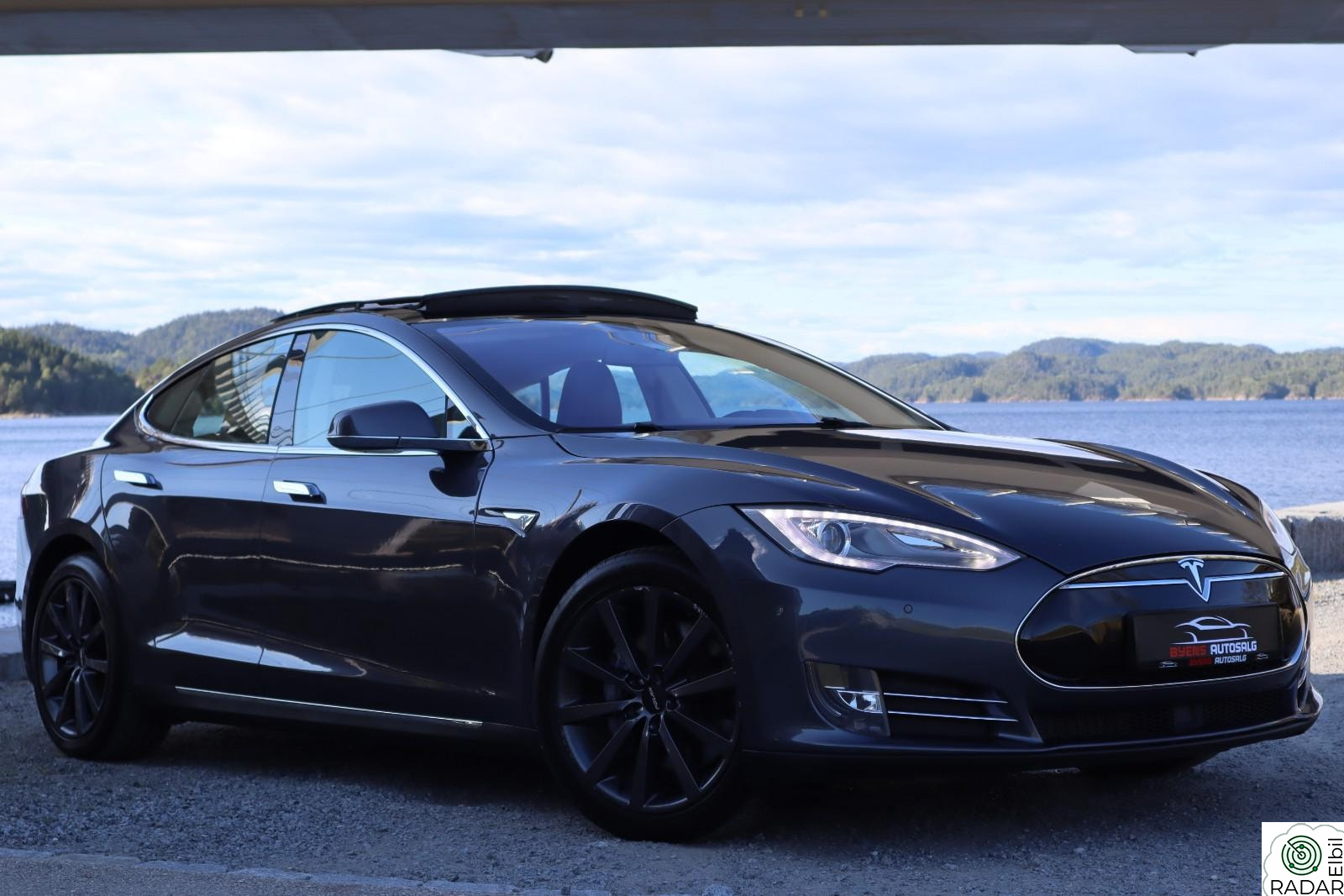 TESLA MOTORS Model S 85D 394HK/PANO/SKINN/AUTOPILOT/ACC/4X4/GRATIS LADING+++