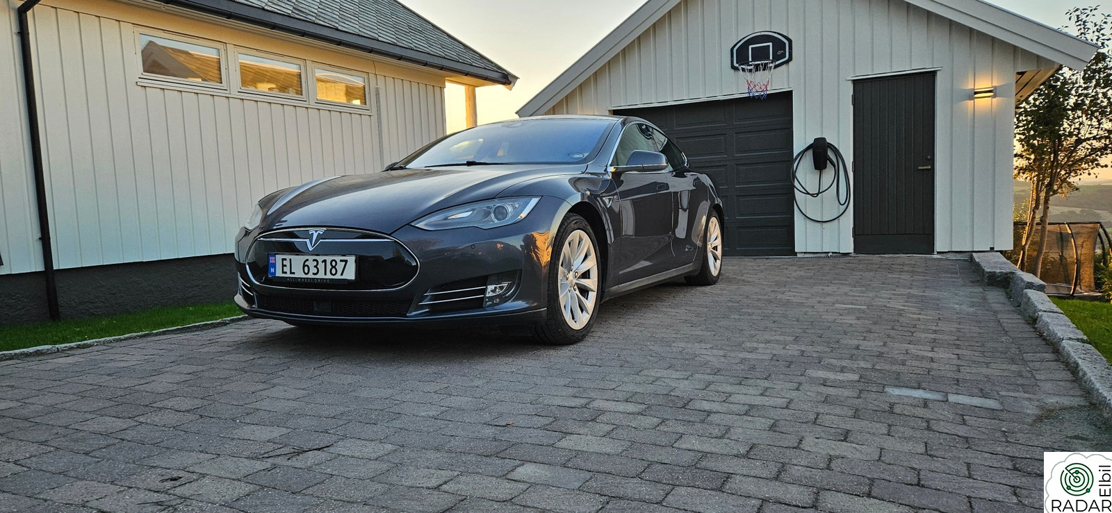 TESLA MOTORS Model S S 85D Gratis superlading!Tech pakke