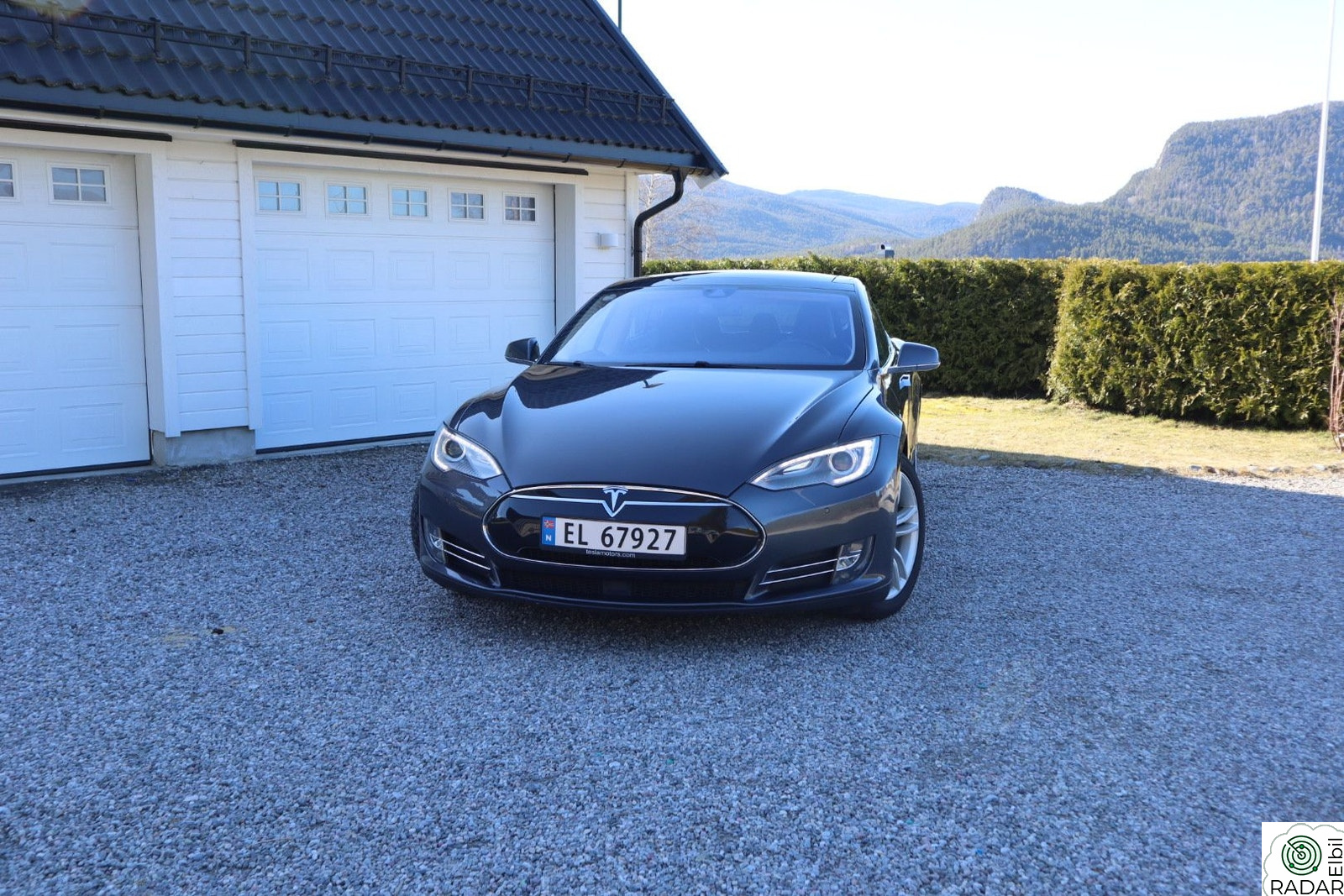 TESLA MOTORS Model S 85 D