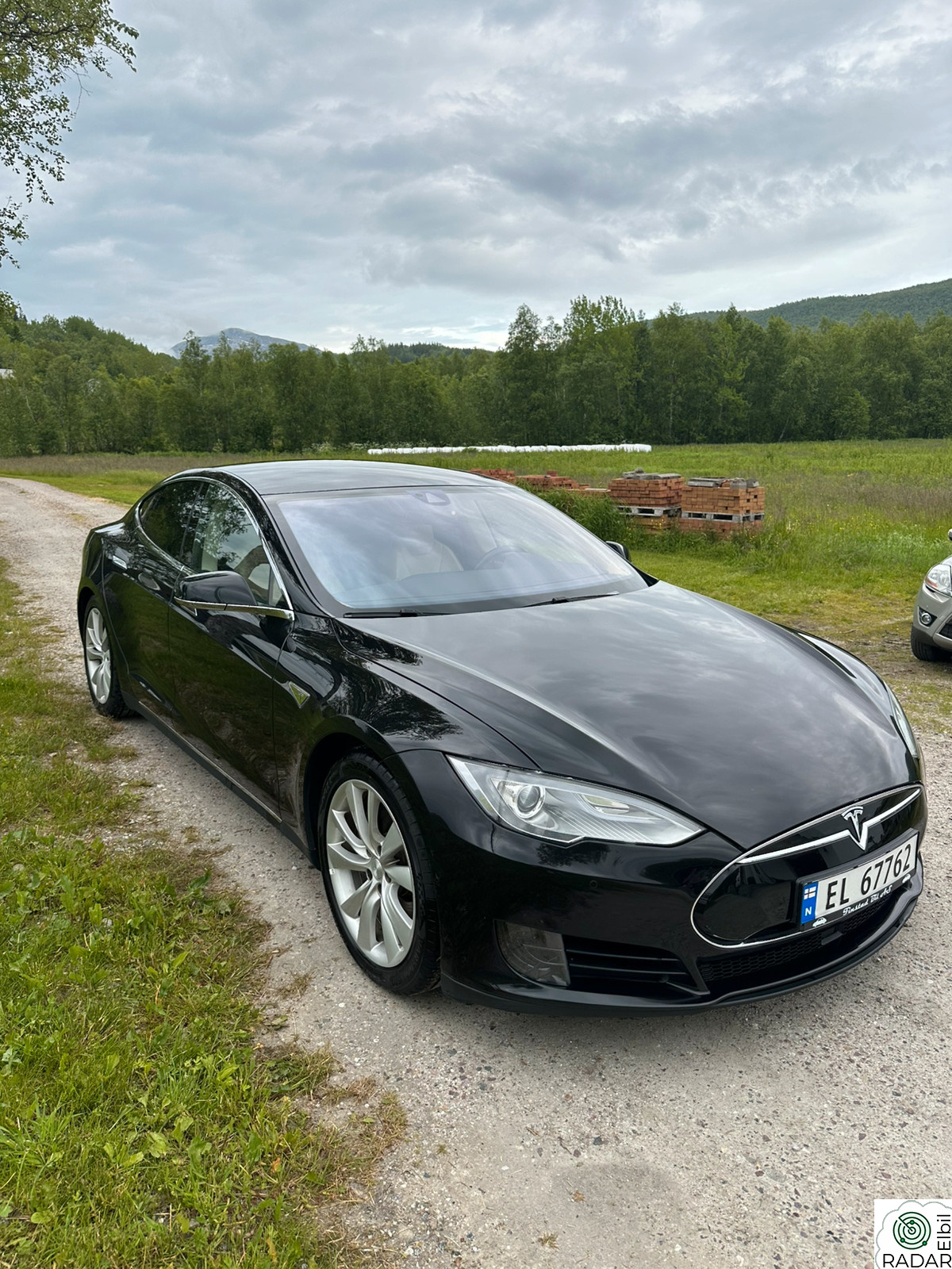 TESLA MOTORS Model S 70D