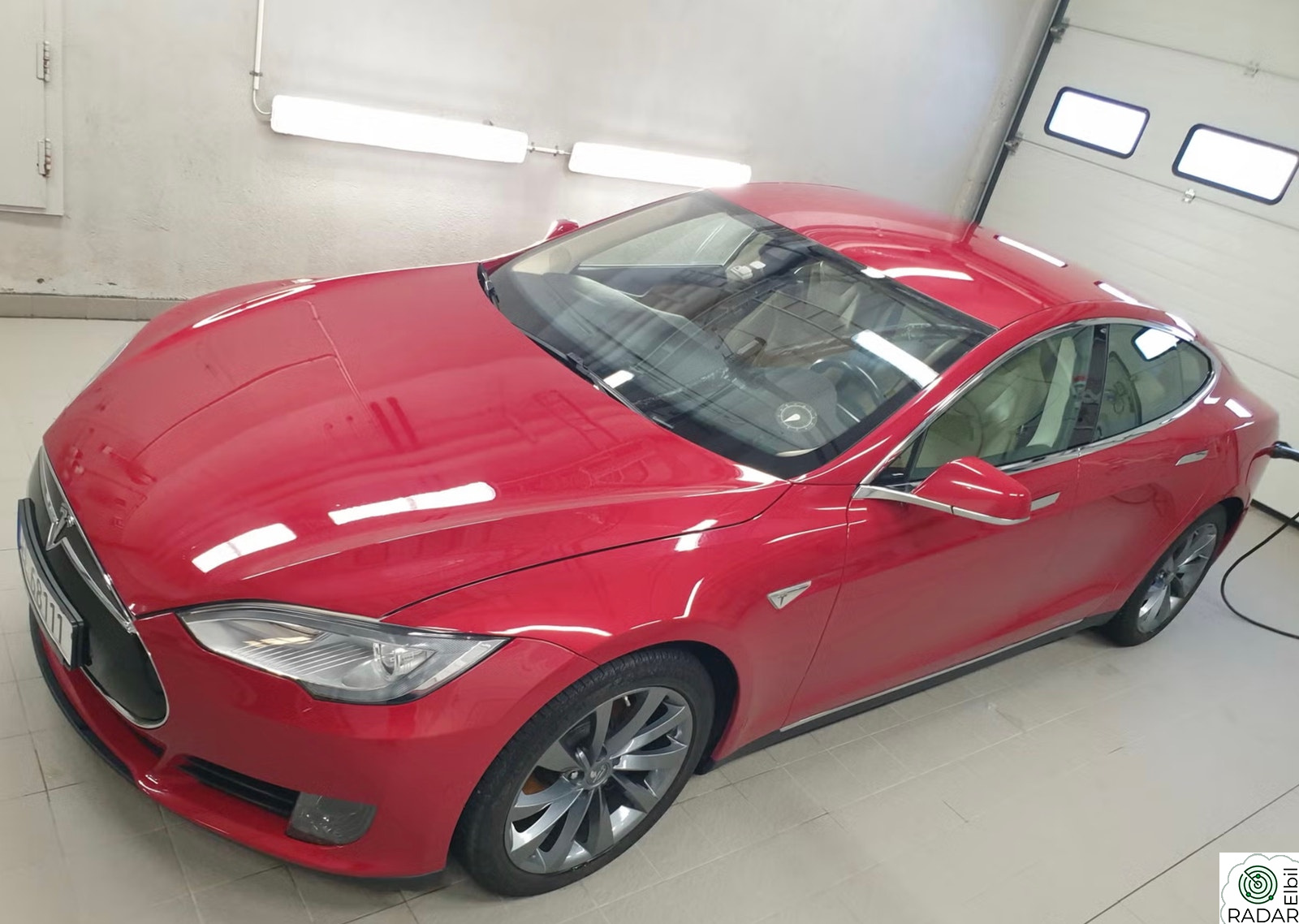 TESLA MOTORS Model S 70D