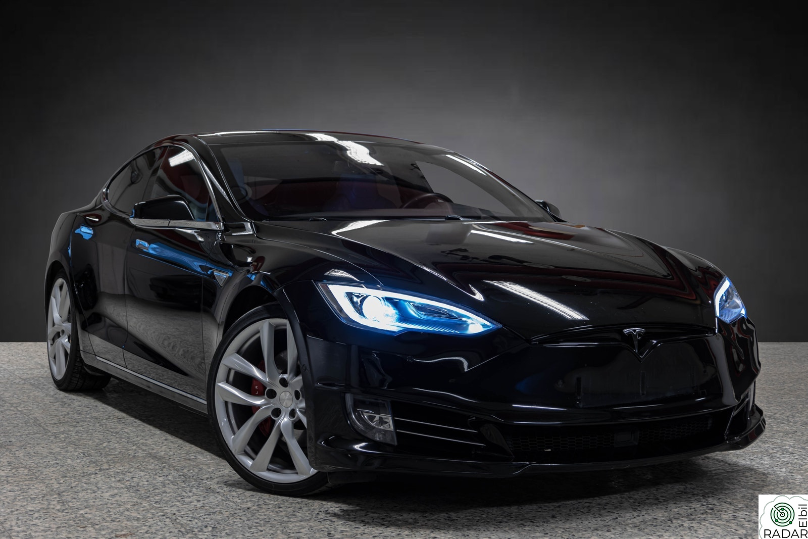 TESLA MOTORS Model S 70D - GRATIS LADING - FREE SUPERCHARGING - 1 EIER.
