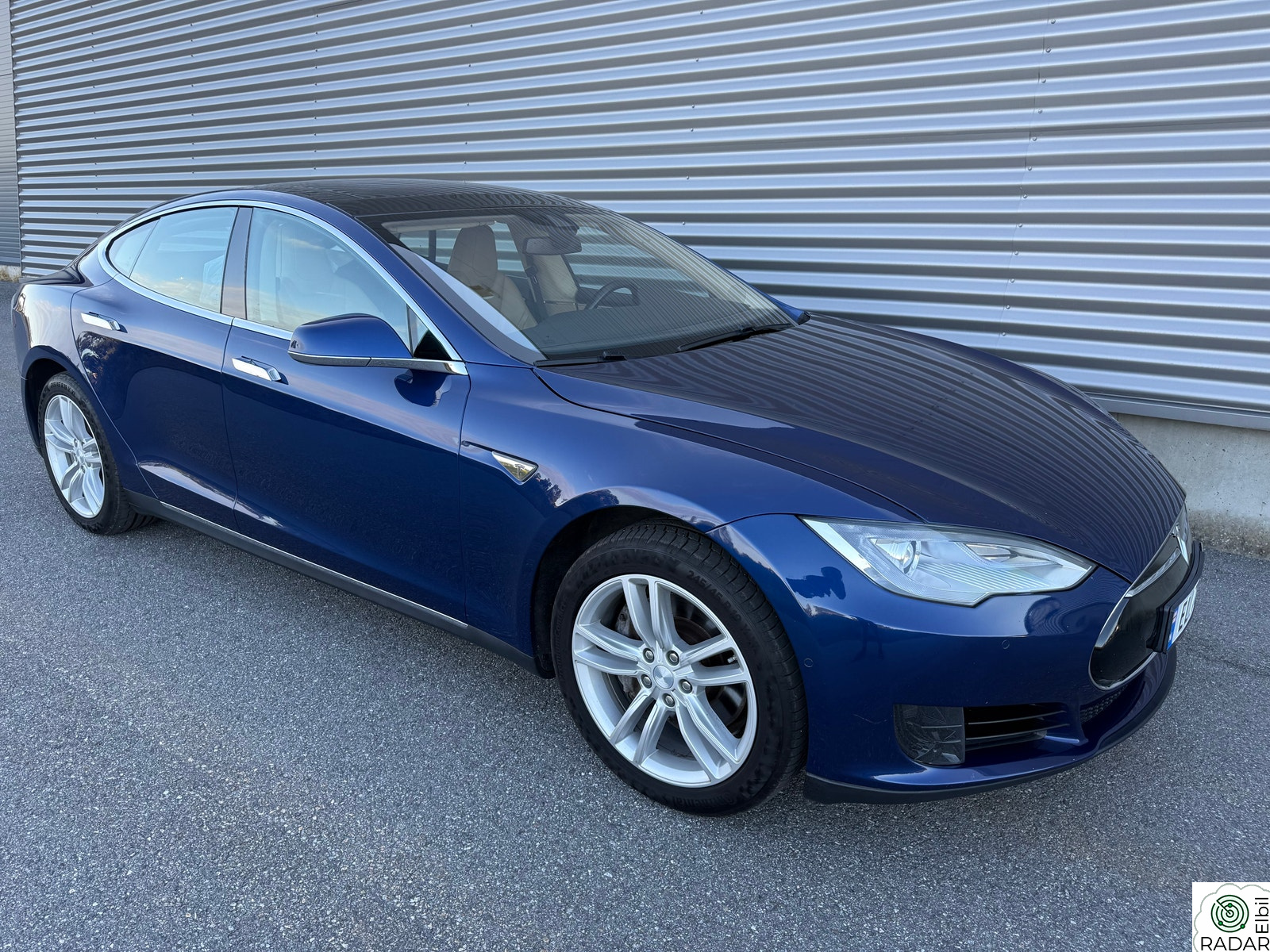 TESLA MOTORS Model S AWD/4x4 Gratis/Free Supercharging.Lav km
